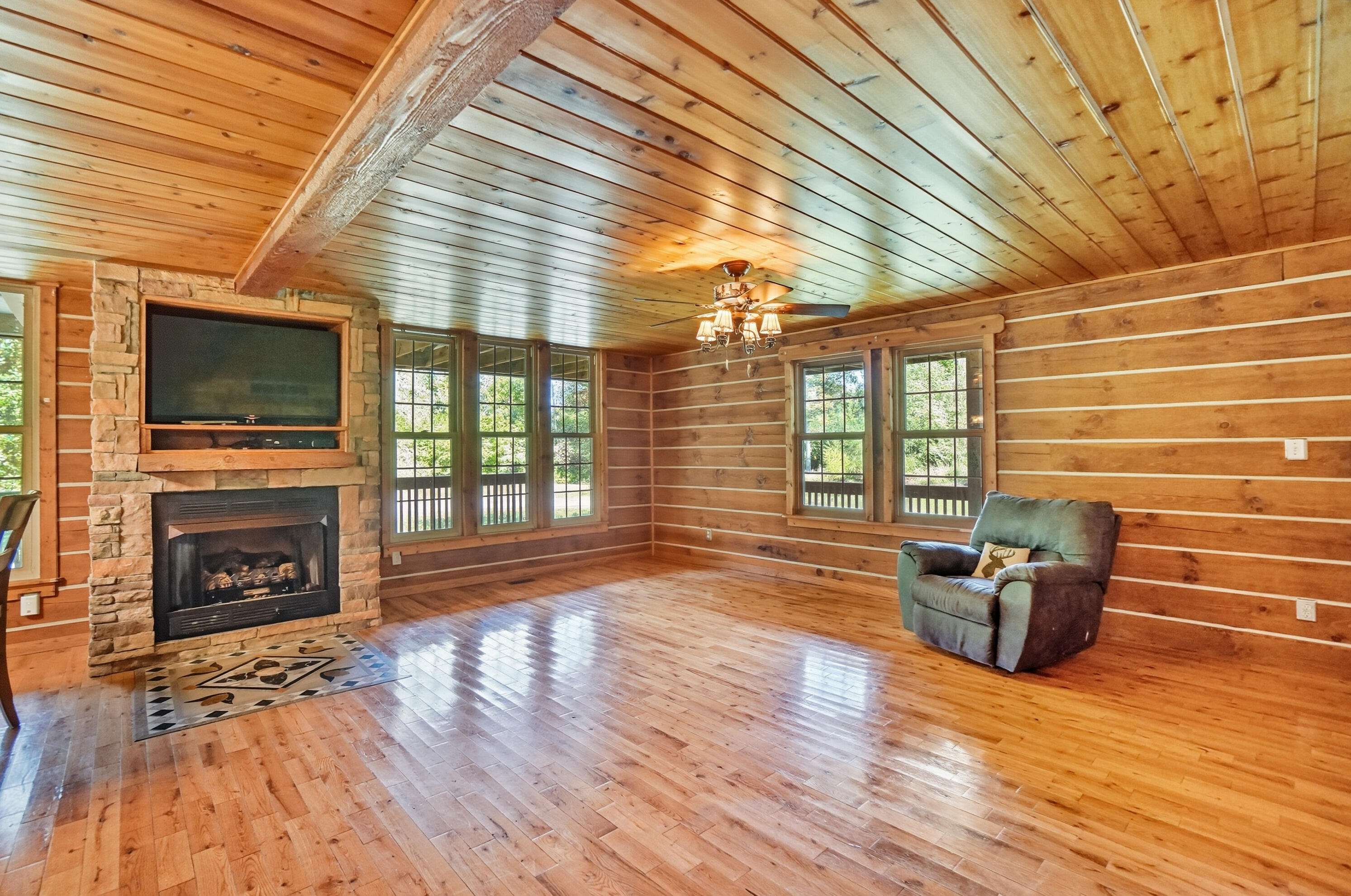 170 Parkview Road, Woodstock, Ohio 43084