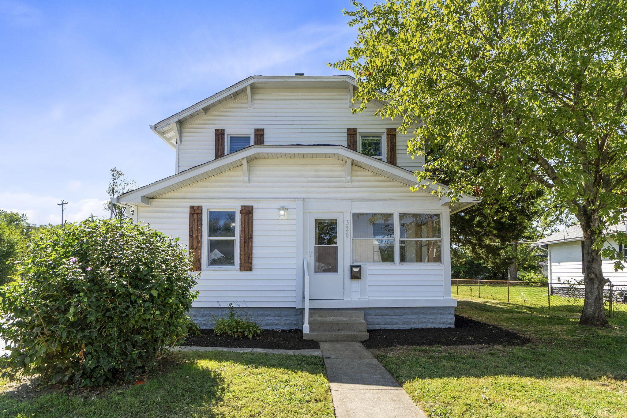 320 Xenia Drive, Fairborn, Ohio 45324