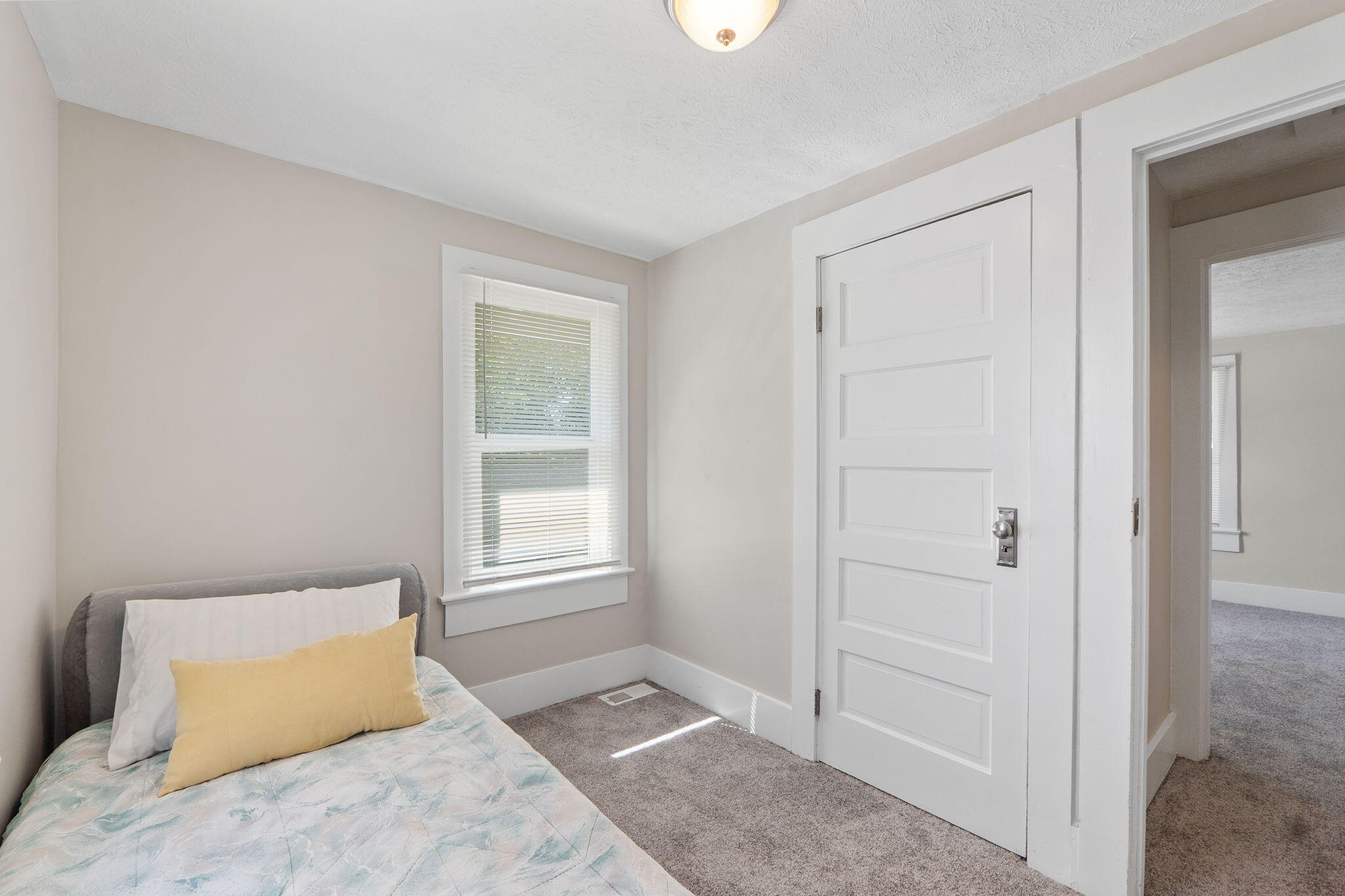 320 Xenia Drive, Fairborn, Ohio 45324