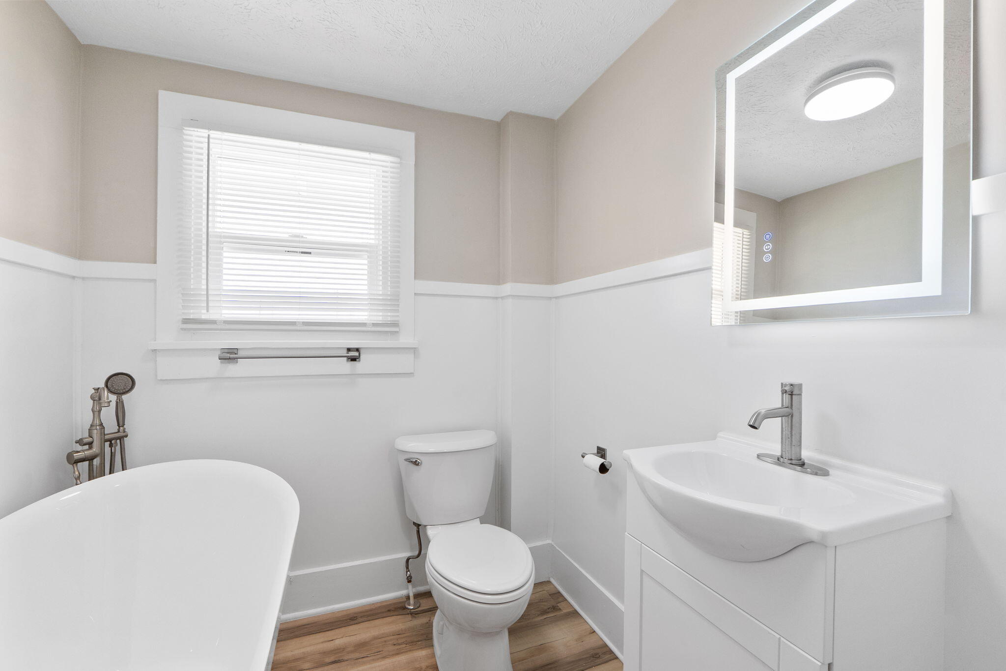 320 Xenia Drive, Fairborn, Ohio 45324