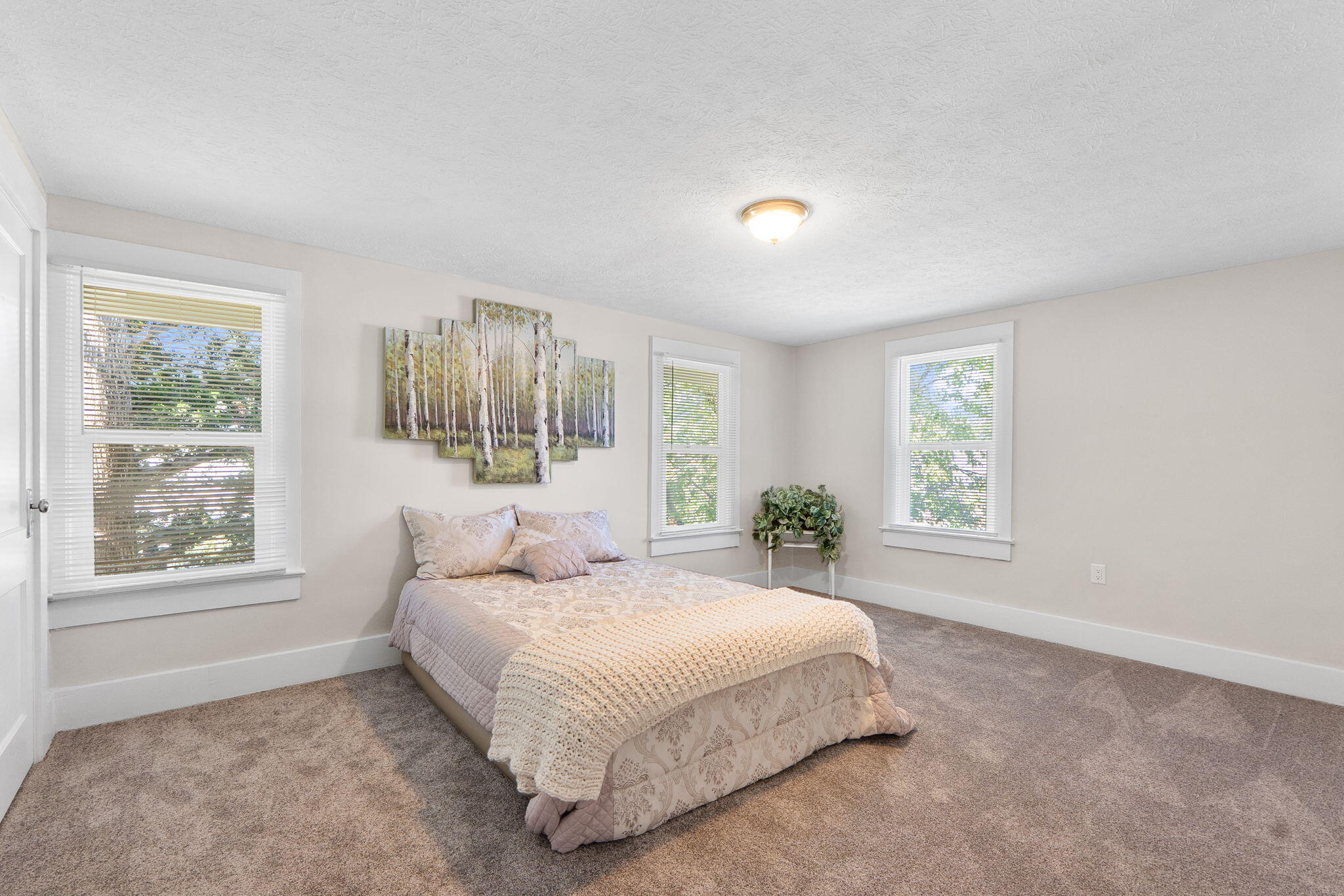 320 Xenia Drive, Fairborn, Ohio 45324