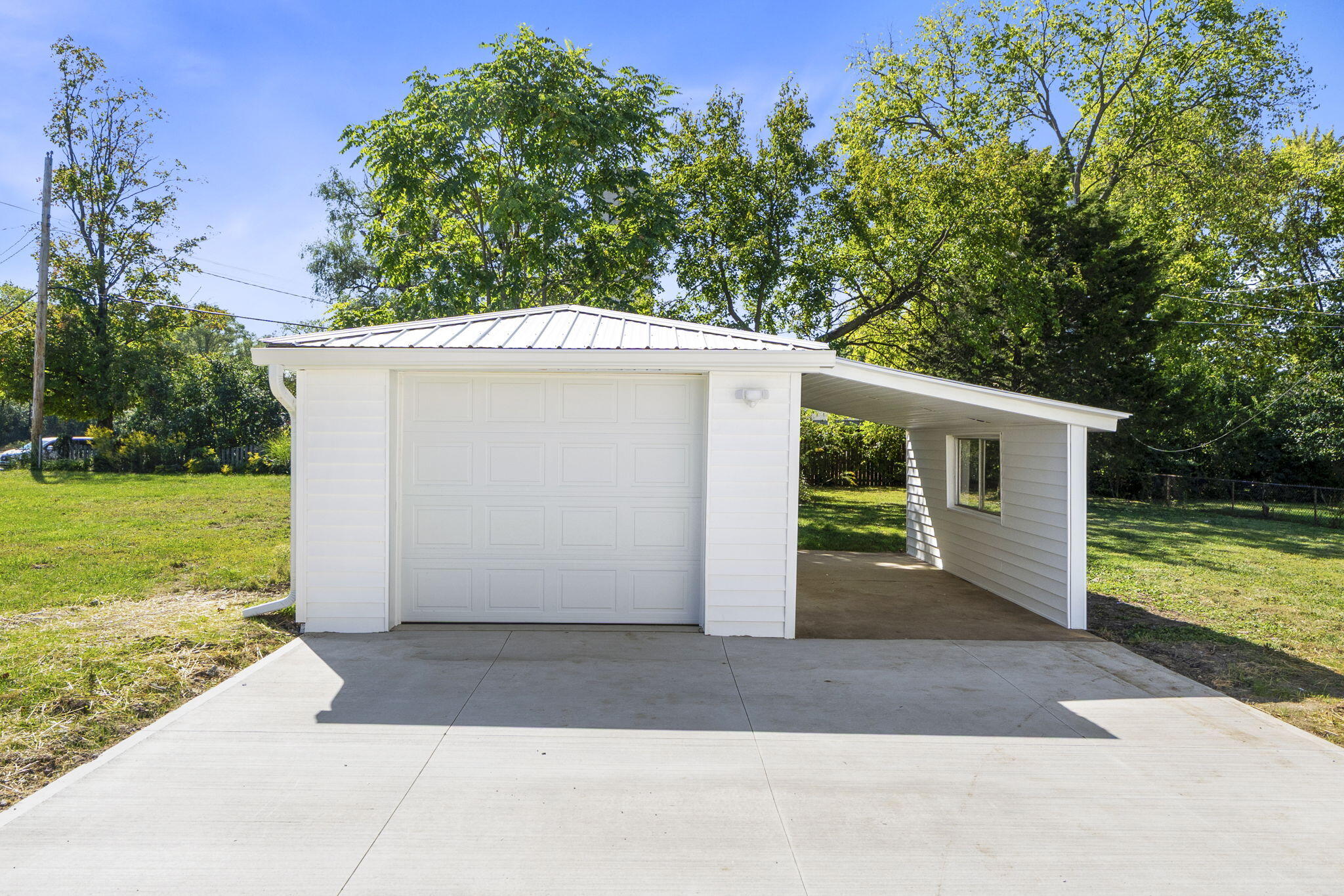 320 Xenia Drive, Fairborn, Ohio 45324