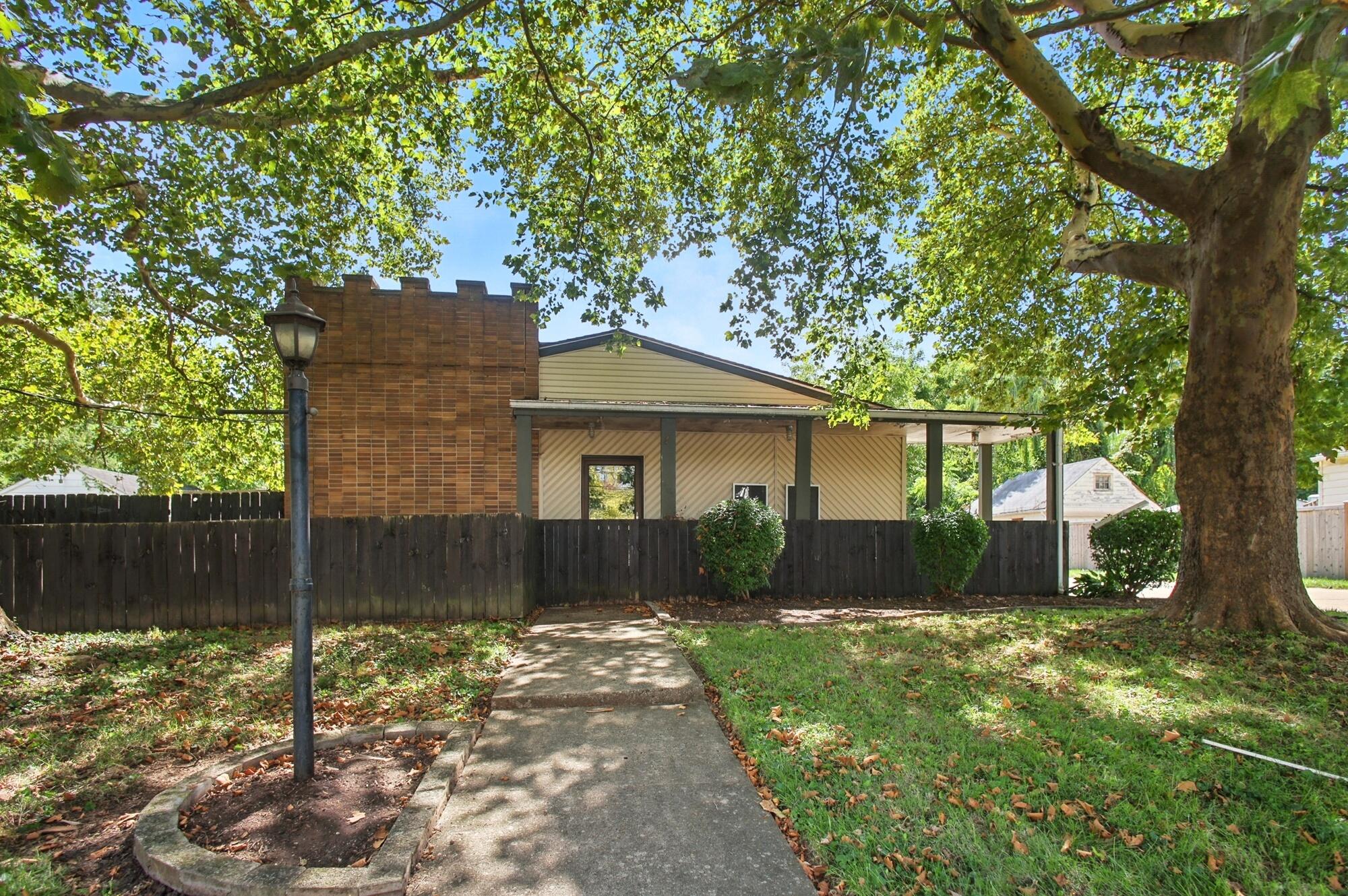 2105 Kenton Street, Springfield, Ohio 45505