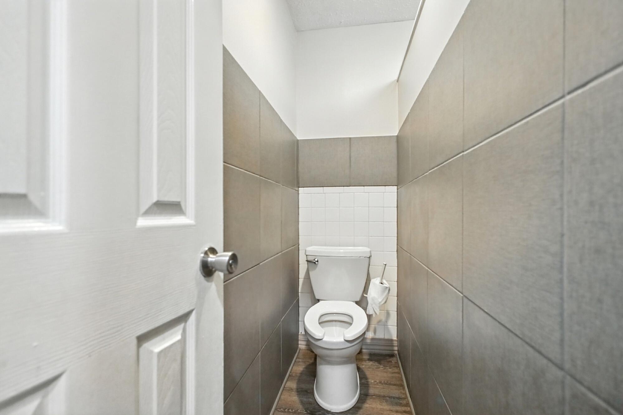 2105 Kenton Street, Springfield, Ohio 45505