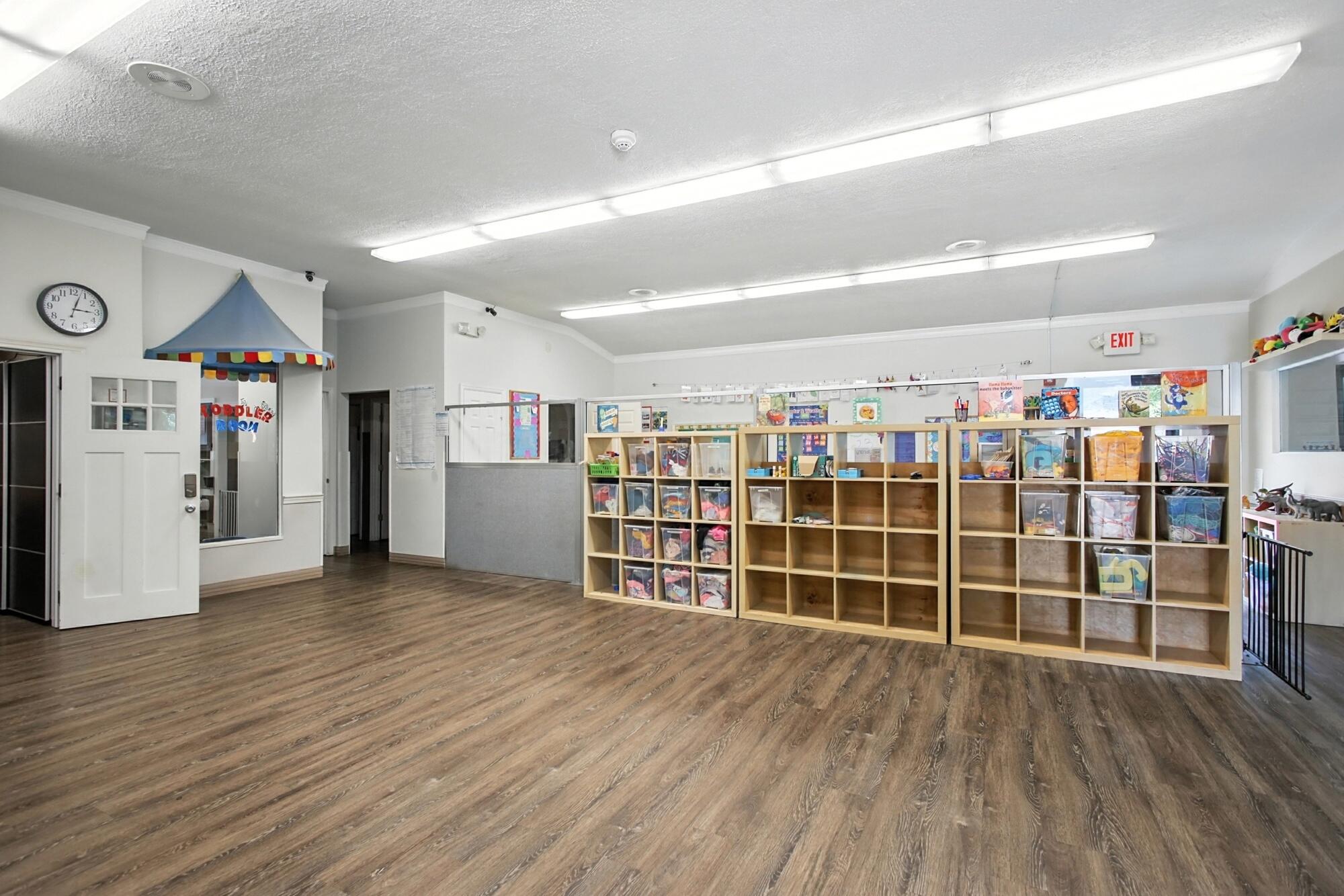 2105 Kenton Street, Springfield, Ohio 45505