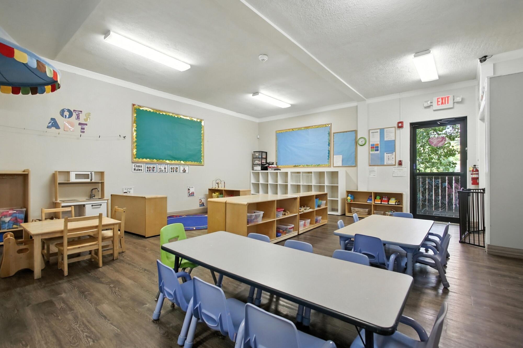 2105 Kenton Street, Springfield, Ohio 45505