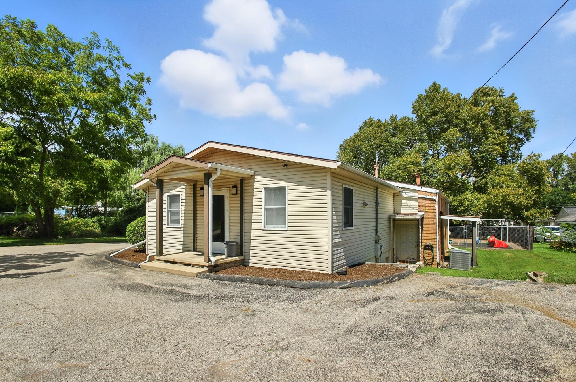 2105 Kenton Street, Springfield, Ohio 45505