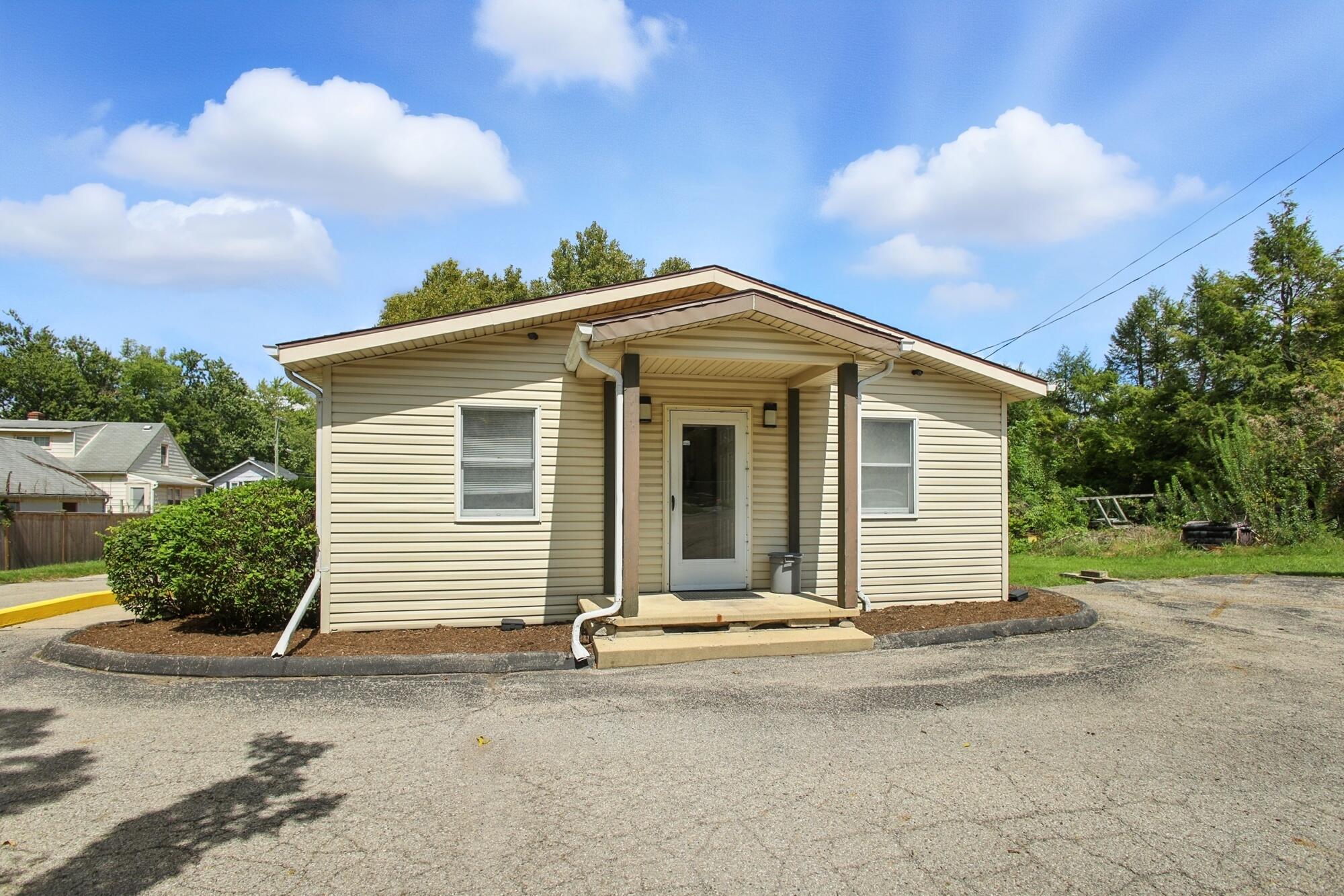 2105 Kenton Street, Springfield, Ohio 45505