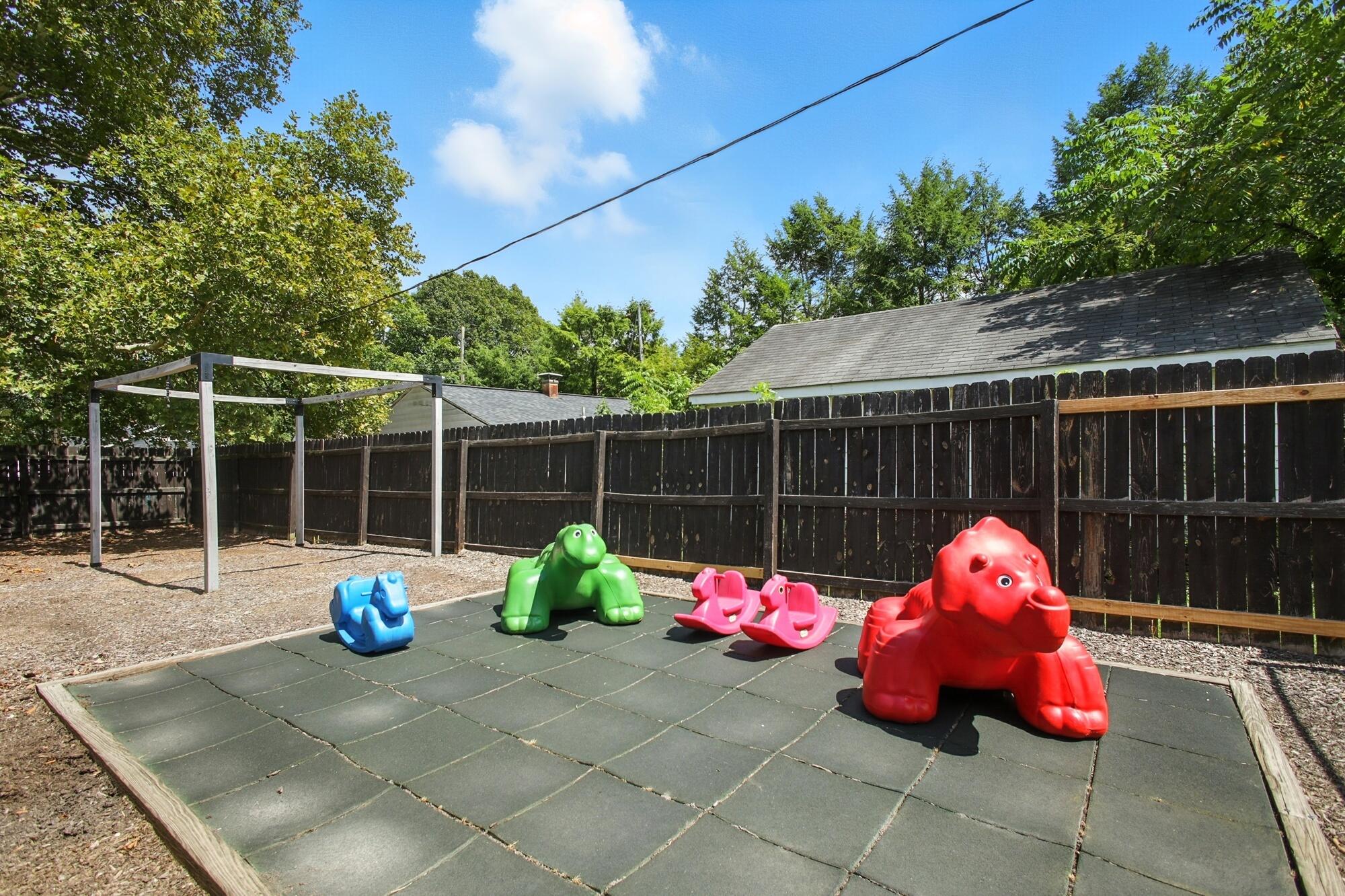 2105 Kenton Street, Springfield, Ohio 45505