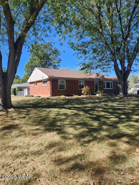 210 Eastown Park Row, Findlay, Ohio