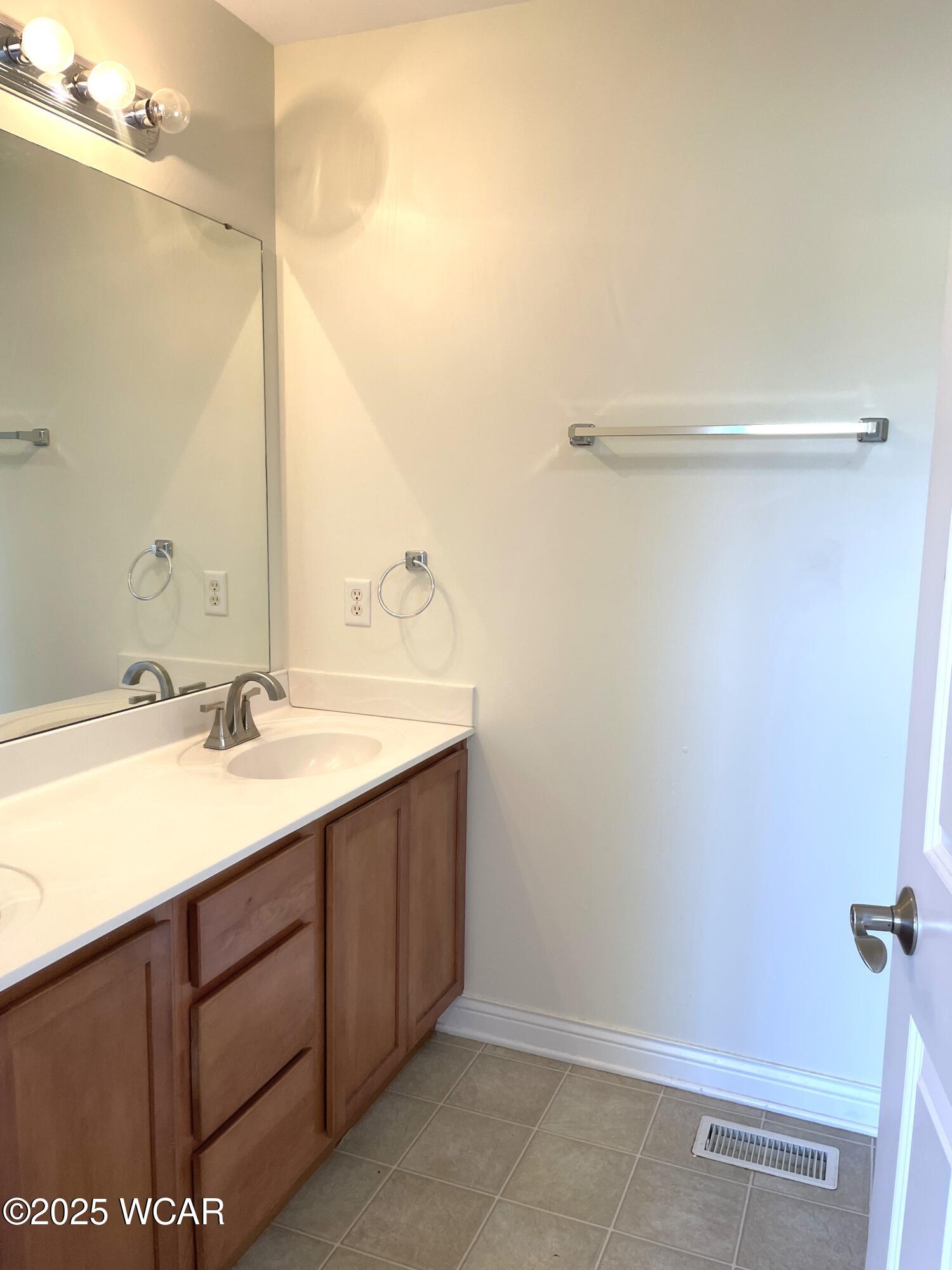2909 Goldenrod Lane, Findlay, Ohio