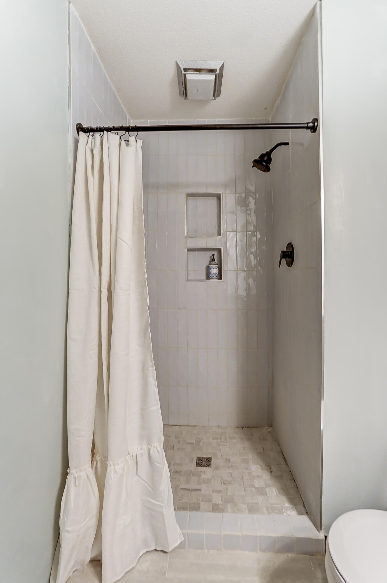 22284 State Route 198, Wapakoneta, Ohio 45895