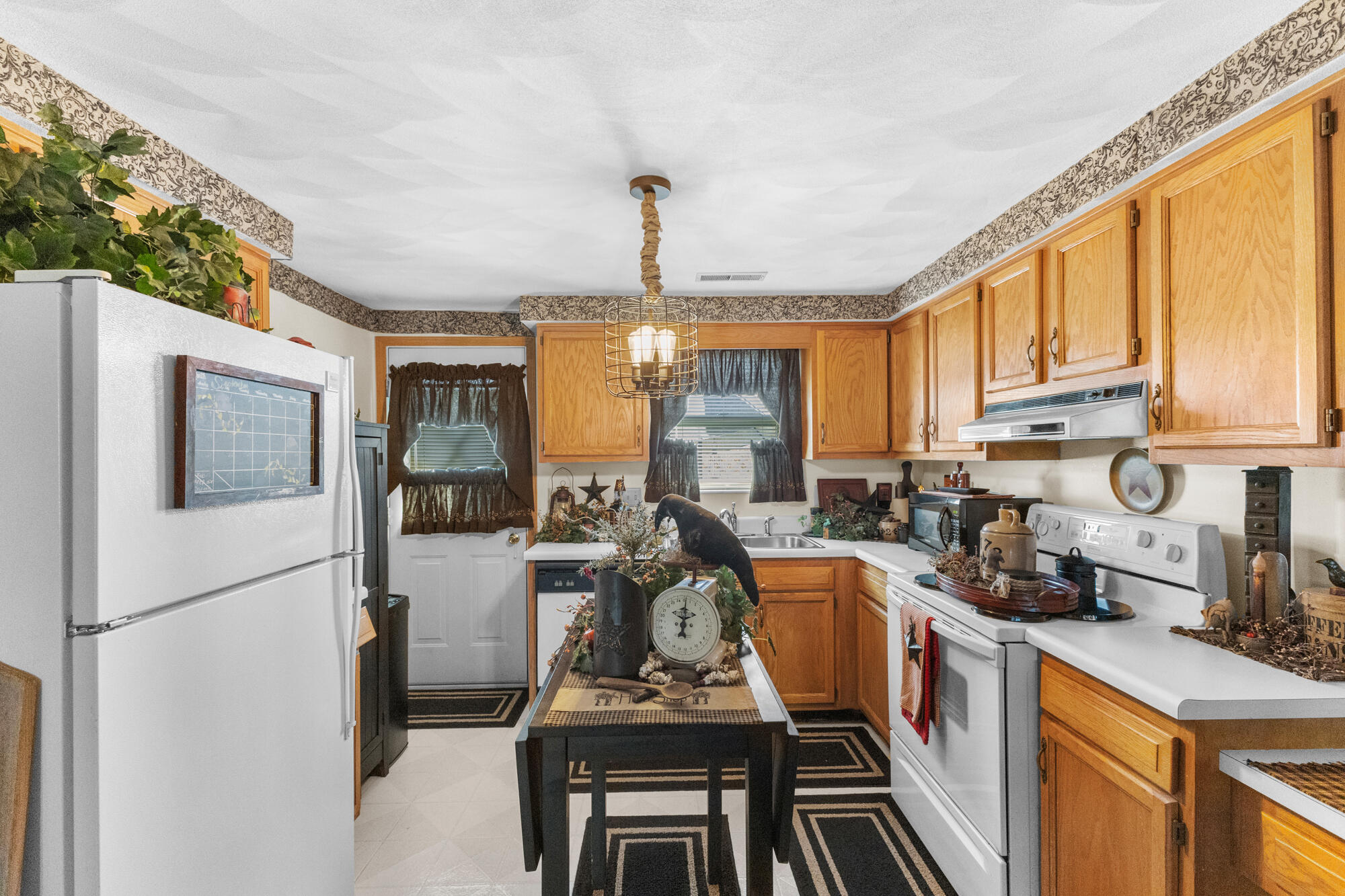 1606 Mockingbird Lane, Celina, Ohio 45822