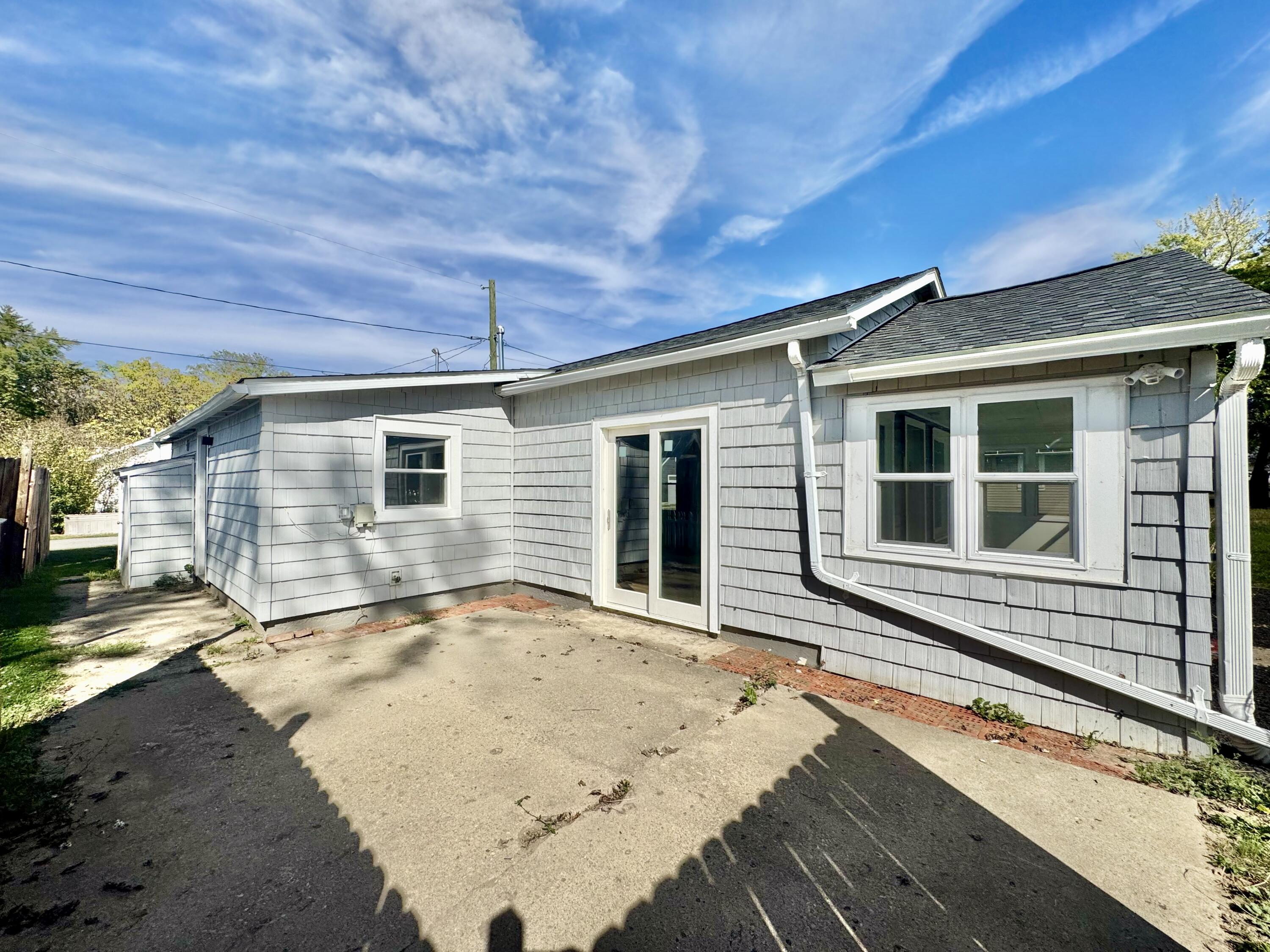 8960 Maple Street, Lakeview, Ohio 43331