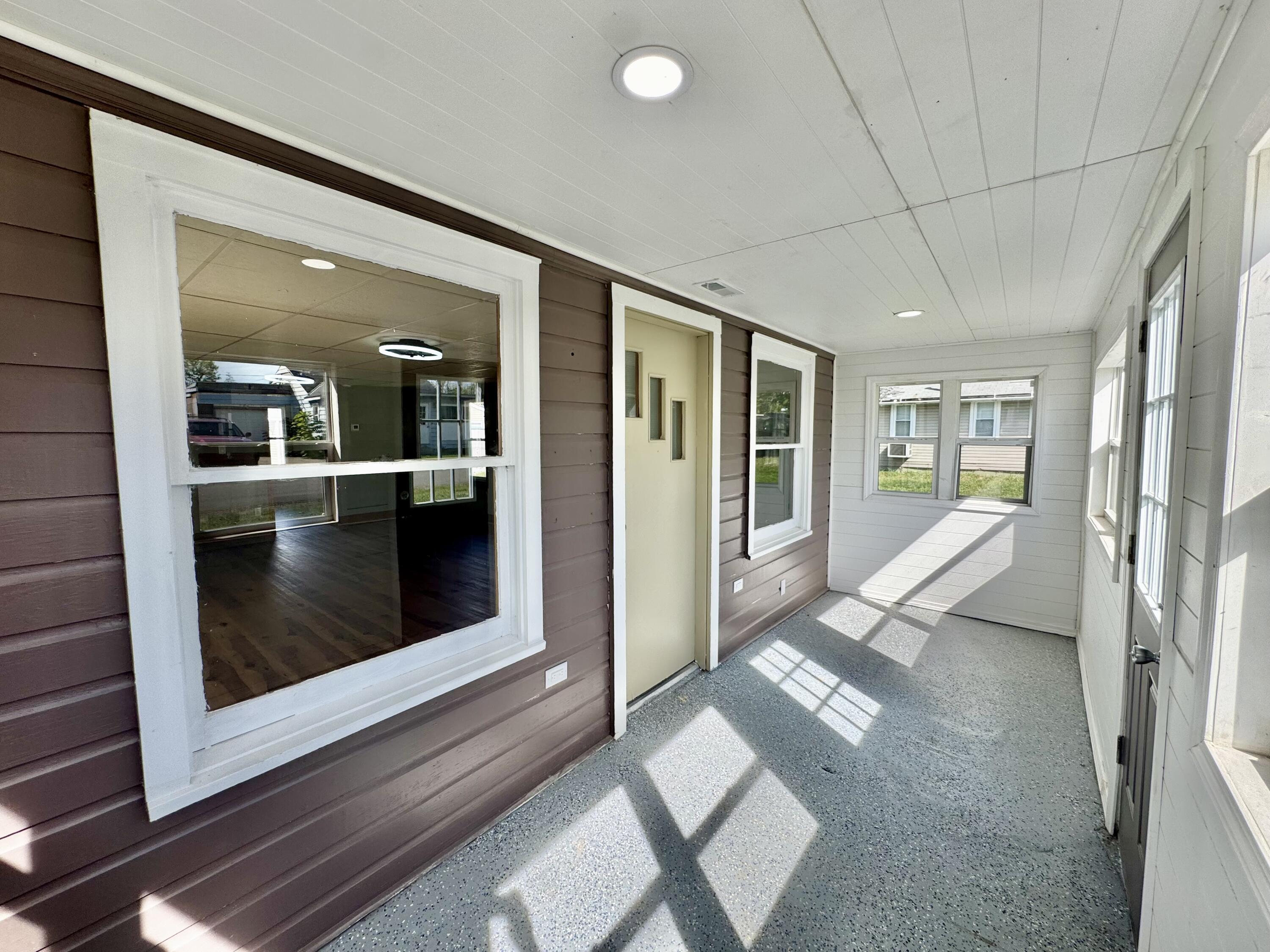 8960 Maple Street, Lakeview, Ohio 43331