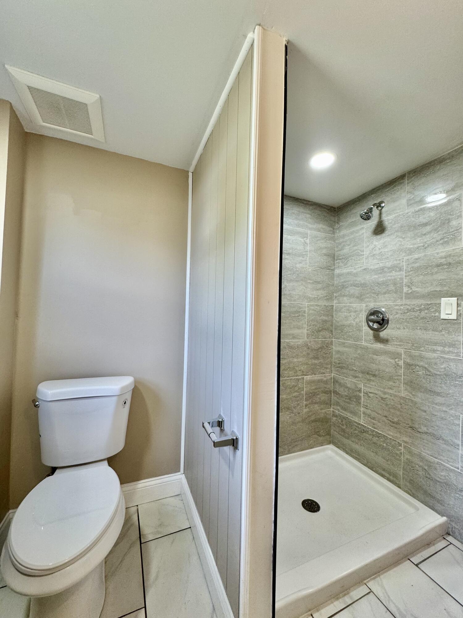 8960 Maple Street, Lakeview, Ohio 43331