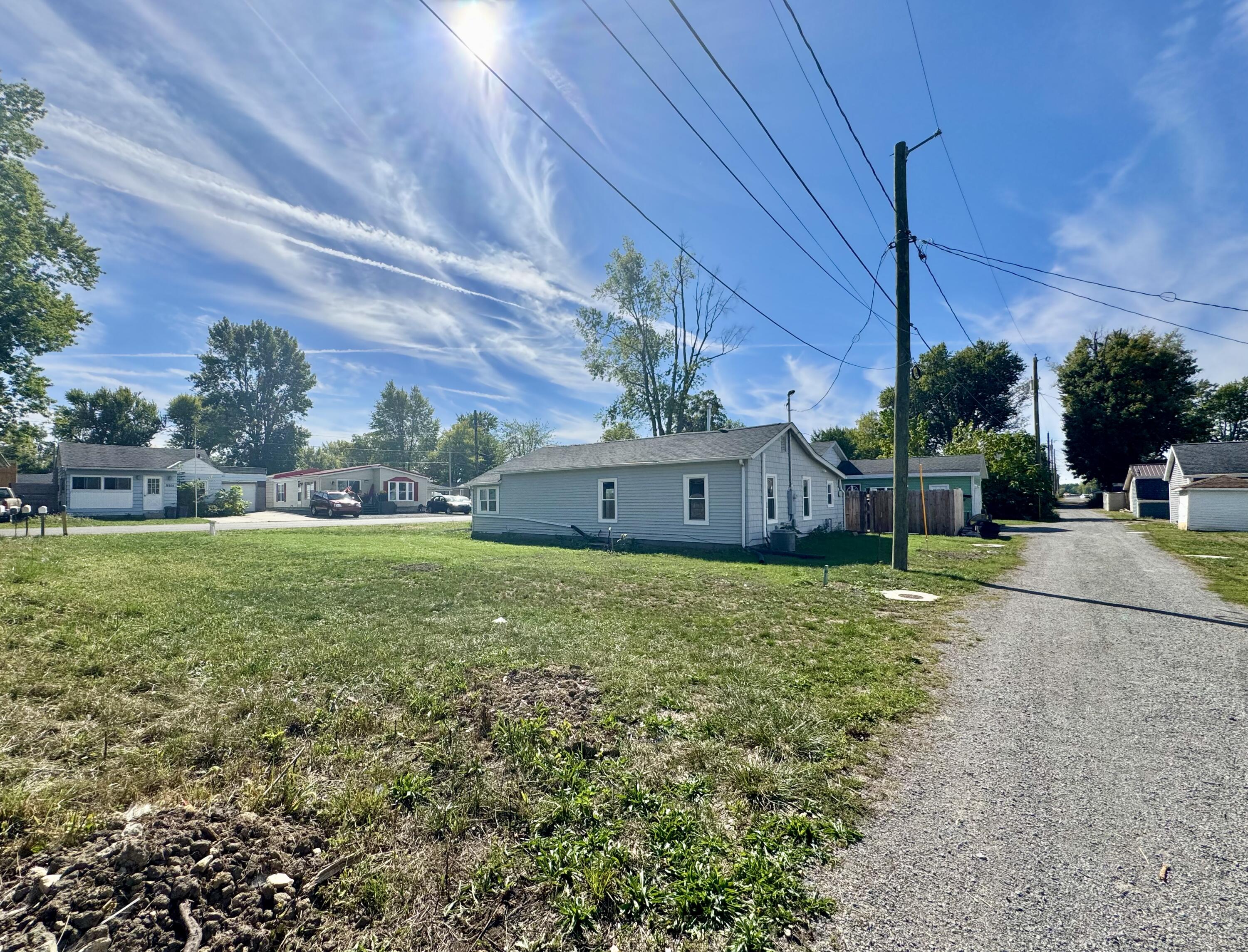 8960 Maple Street, Lakeview, Ohio 43331