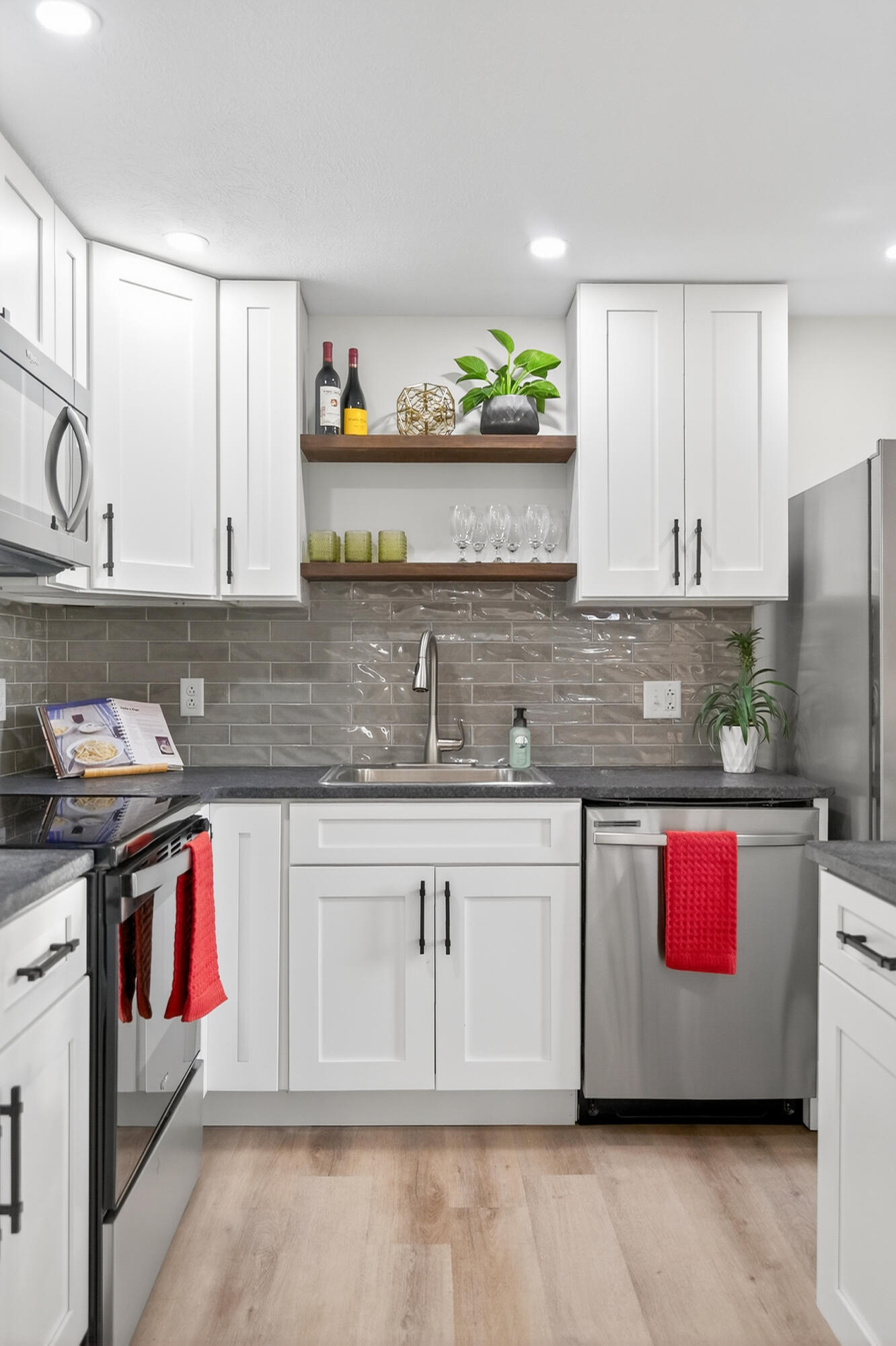 205 Linkensmith Drive, Anna, Ohio 45302