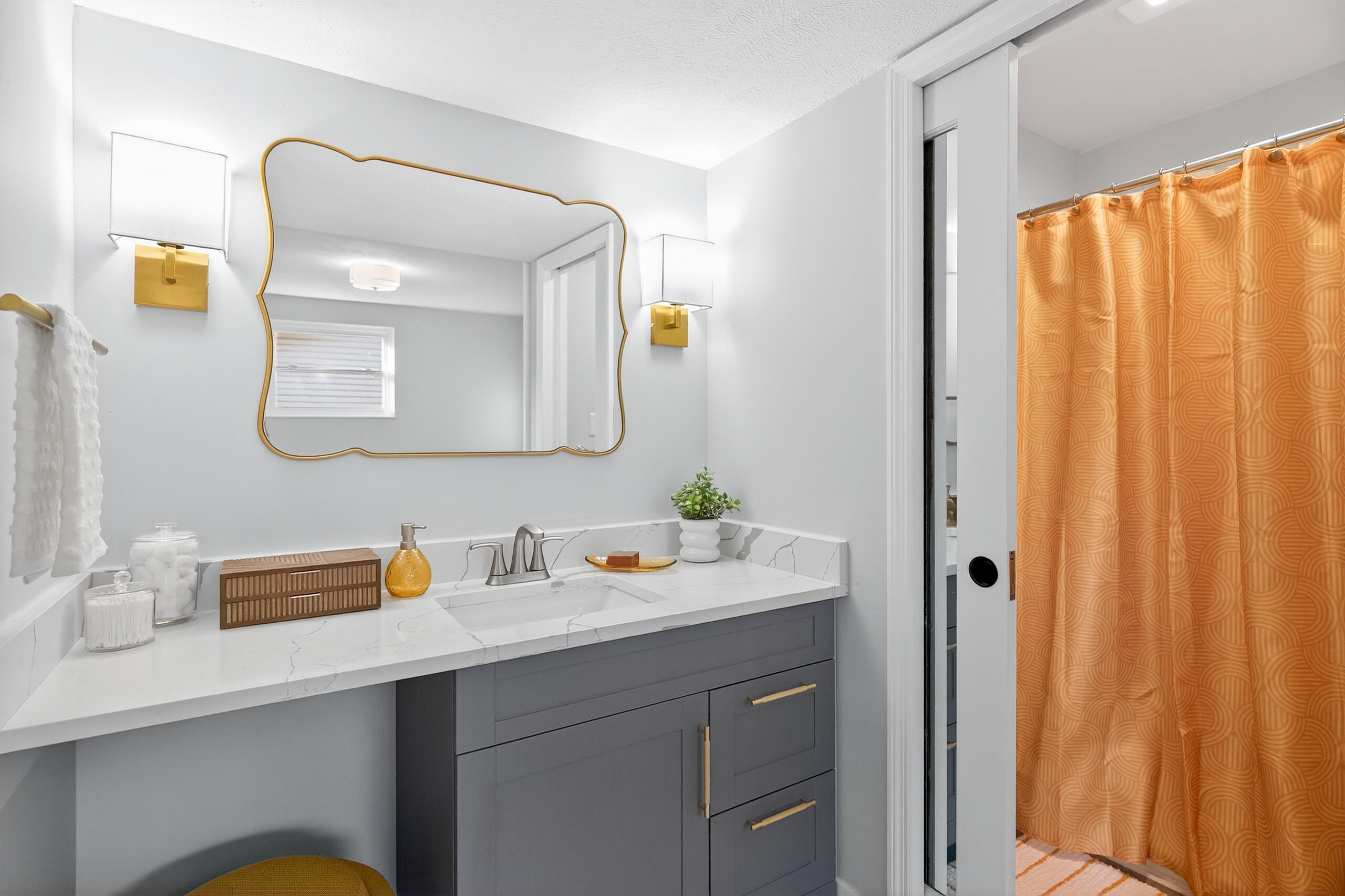 205 Linkensmith Drive, Anna, Ohio 45302