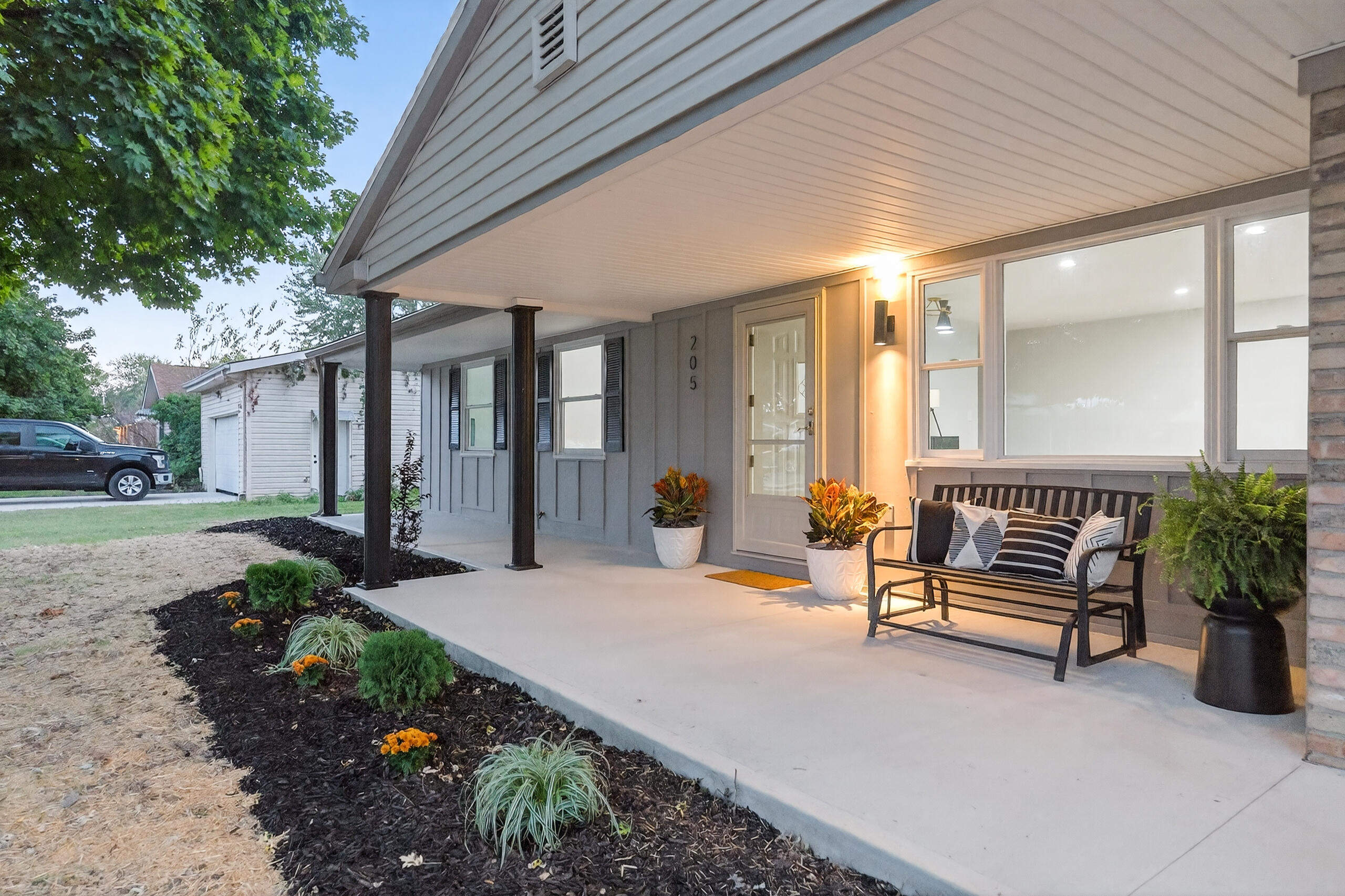 205 Linkensmith Drive, Anna, Ohio 45302