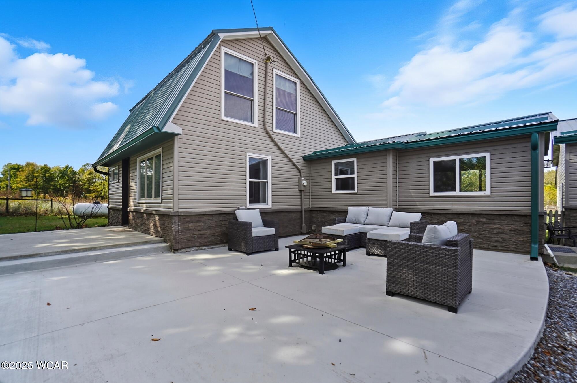 8955 Lafayette Road, Harrod, Ohio