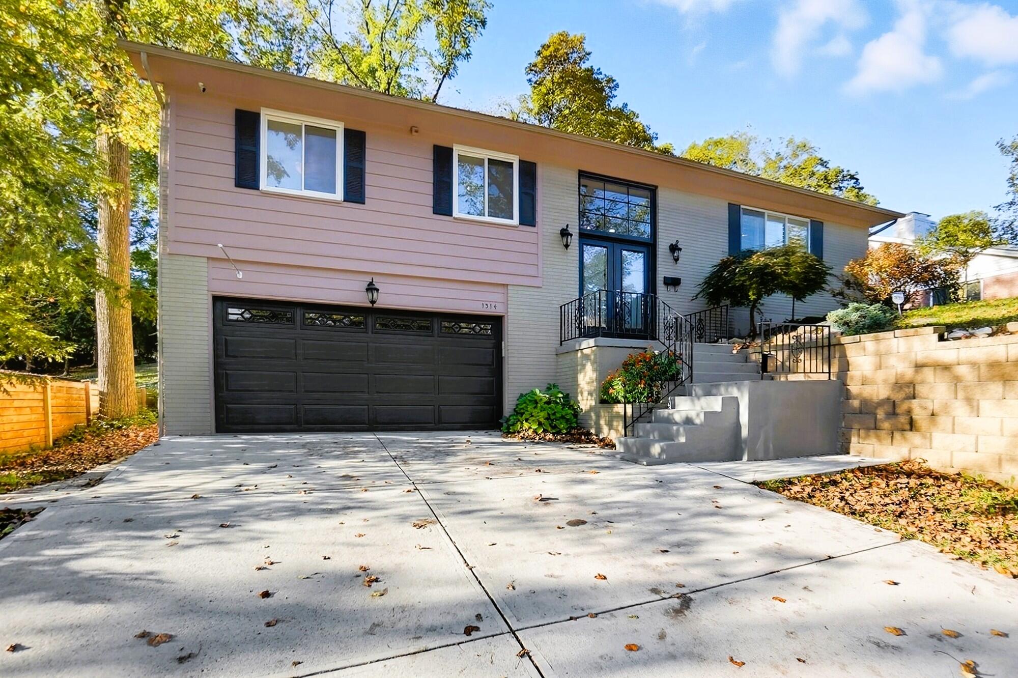 1314 Ridgeview Avenue, Dayton, Ohio 45409