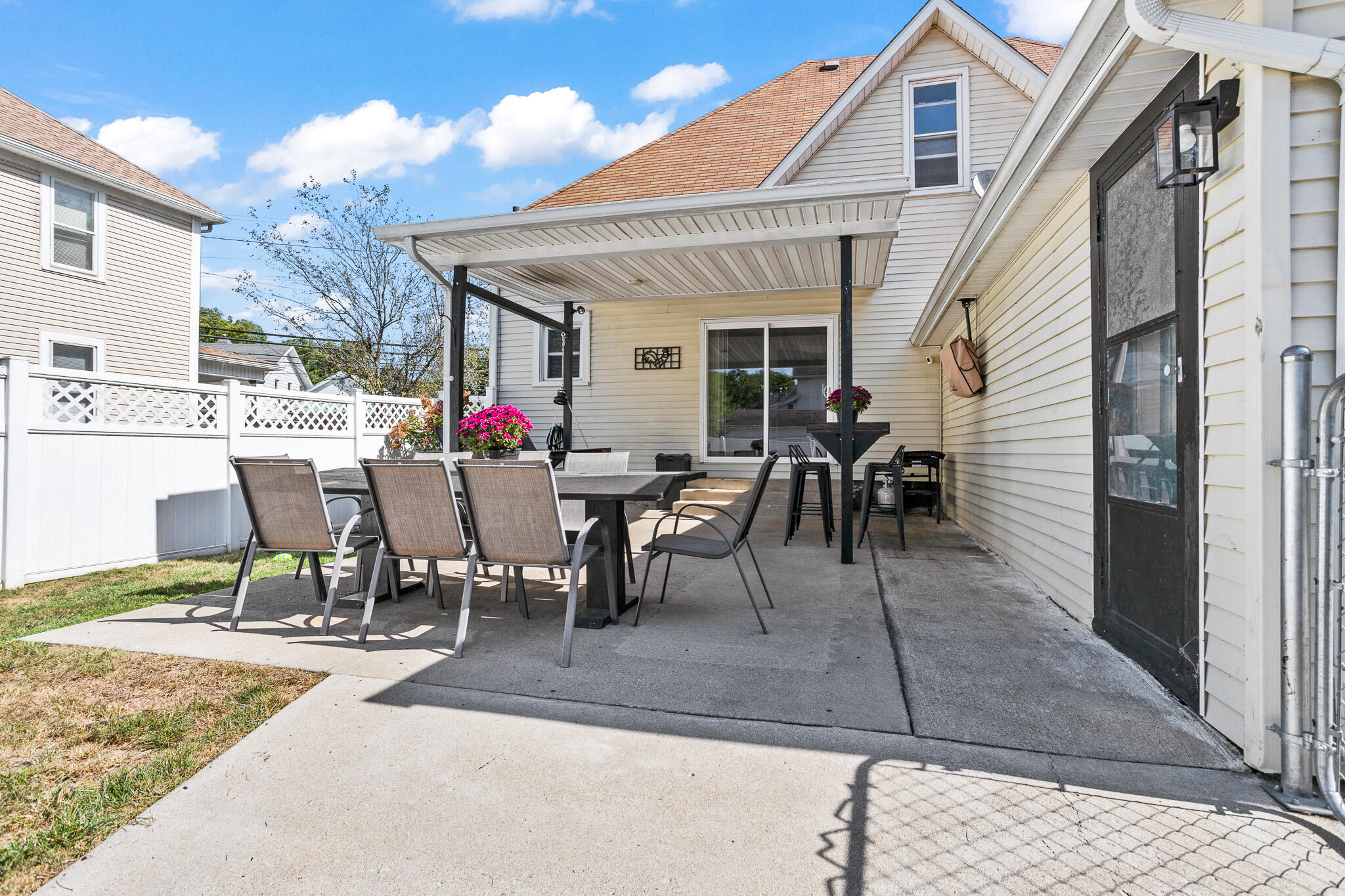 1302 Broadway, Piqua, Ohio 45356