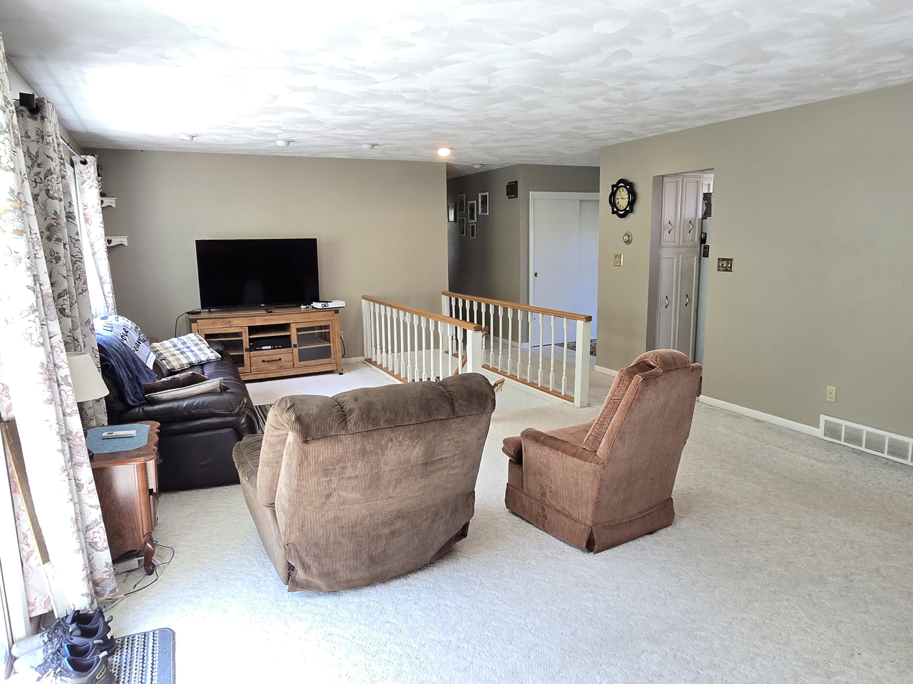 5197 County Road 1, Bellefontaine, Ohio 43311