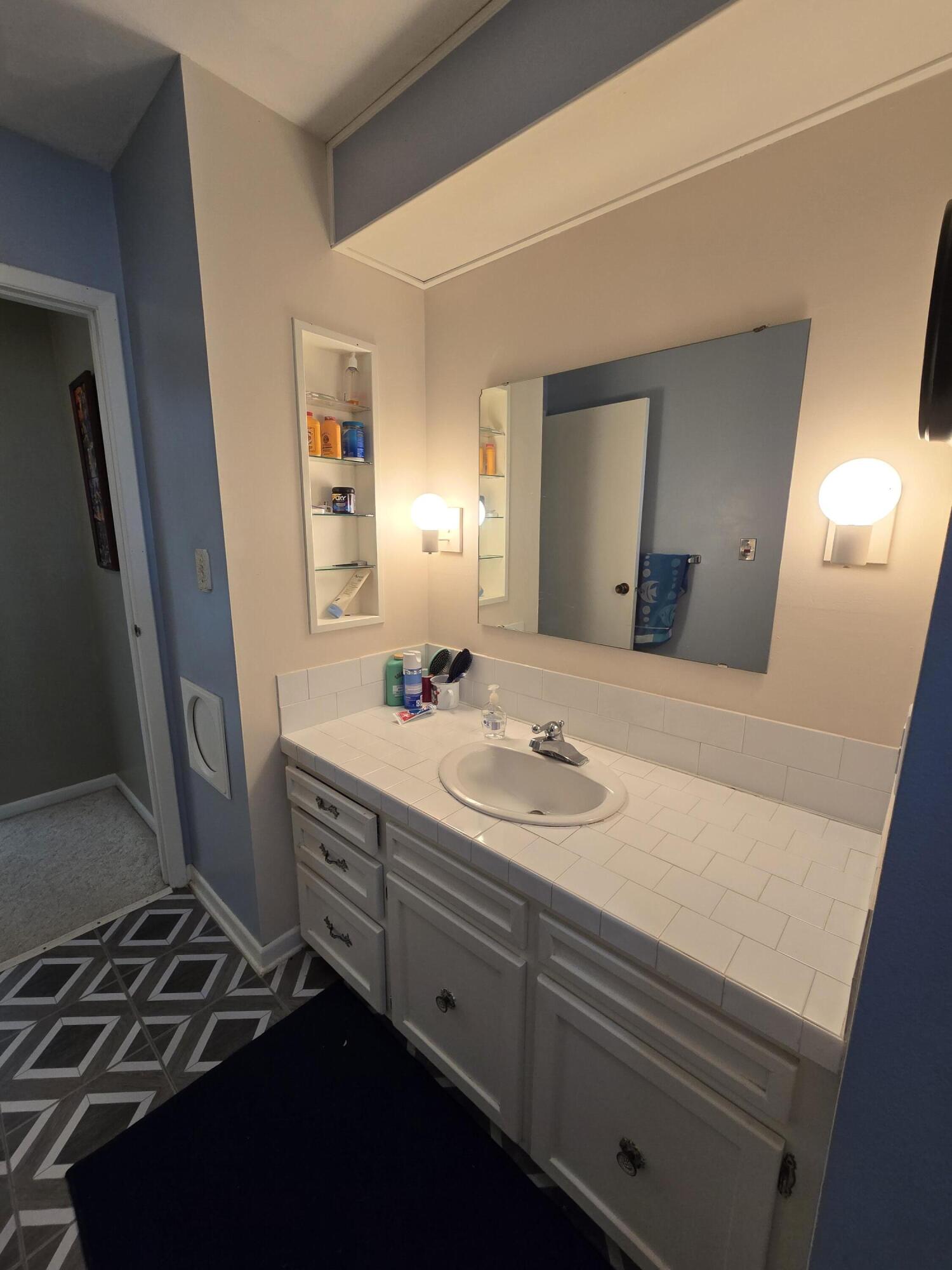 5197 County Road 1, Bellefontaine, Ohio 43311