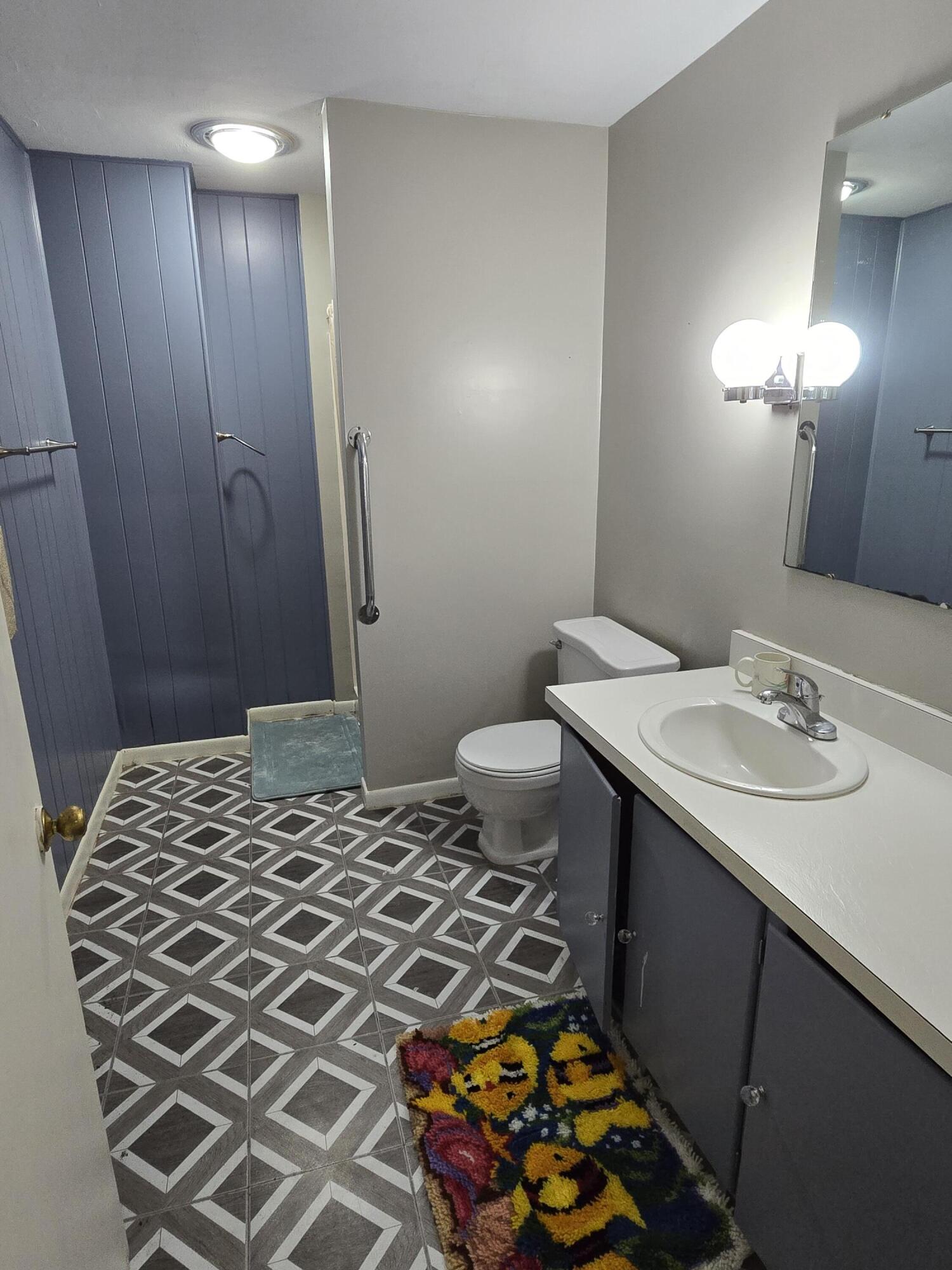 5197 County Road 1, Bellefontaine, Ohio 43311