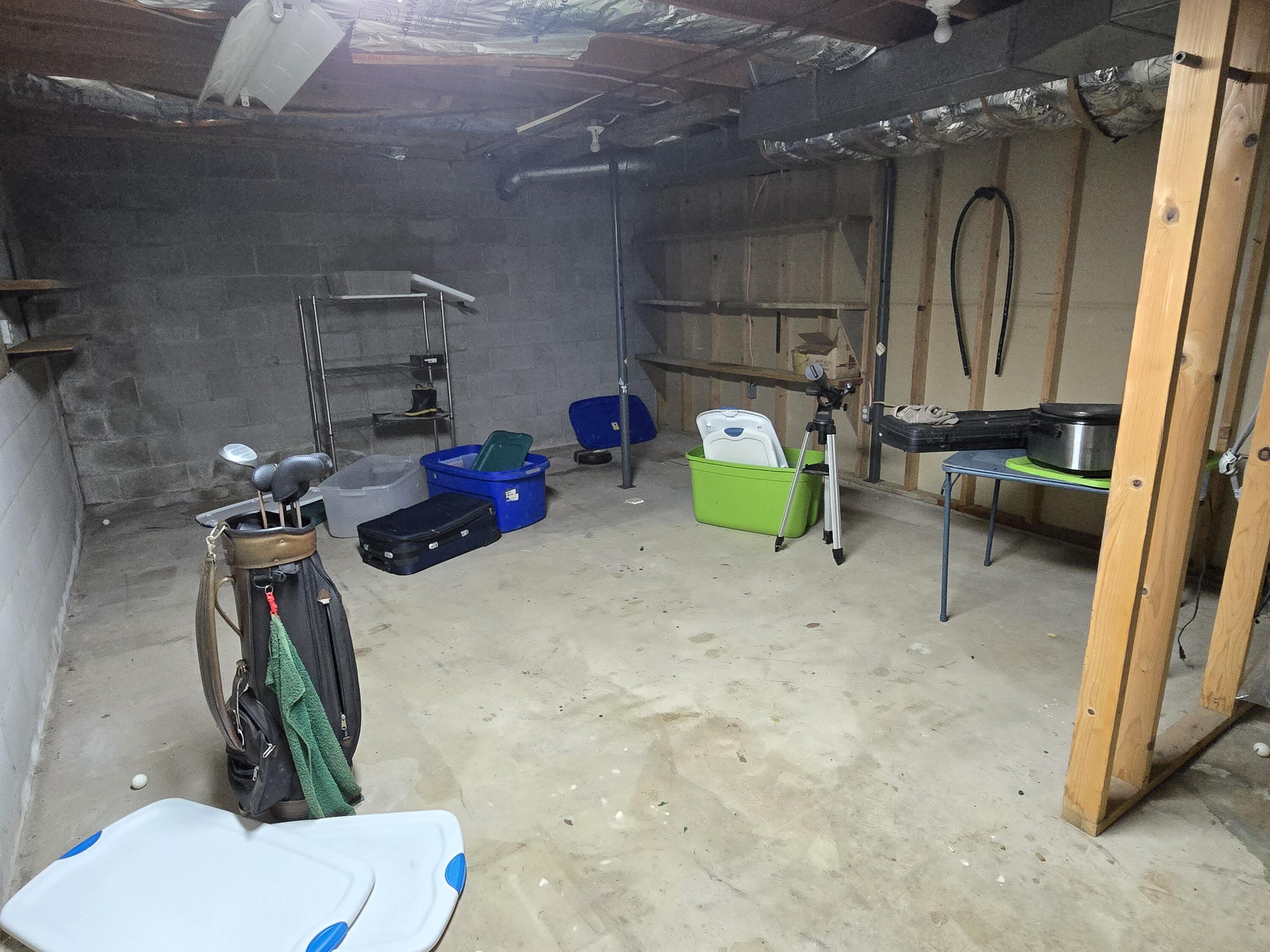 5197 County Road 1, Bellefontaine, Ohio 43311