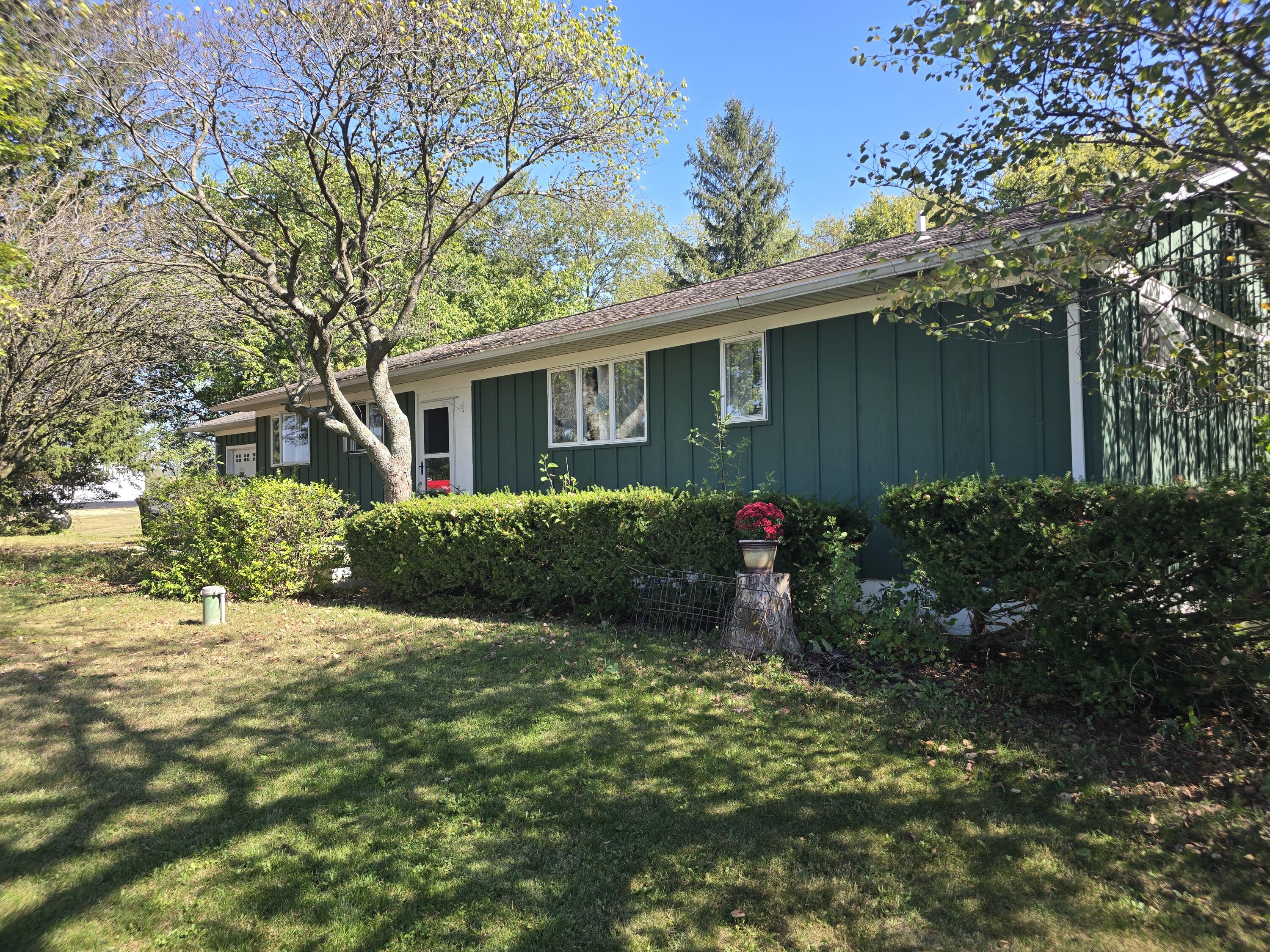 5197 County Road 1, Bellefontaine, Ohio 43311