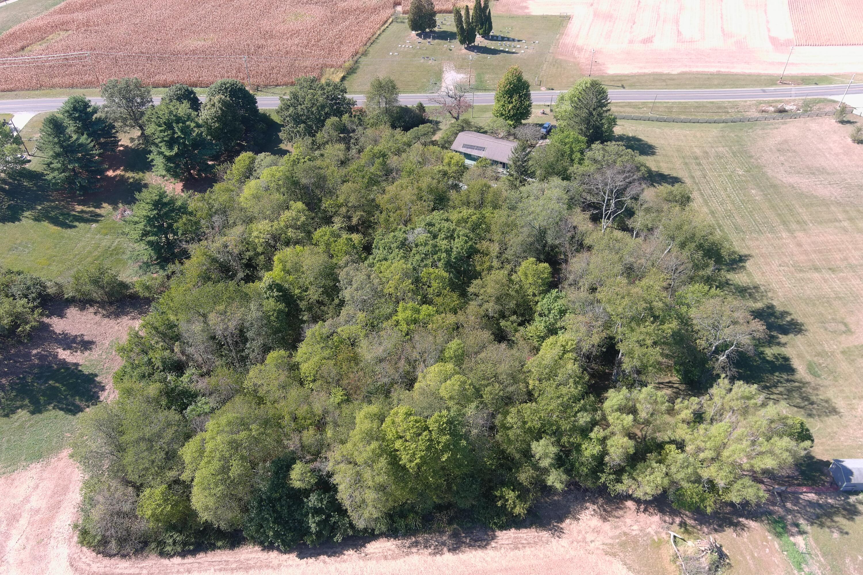 5197 County Road 1, Bellefontaine, Ohio 43311