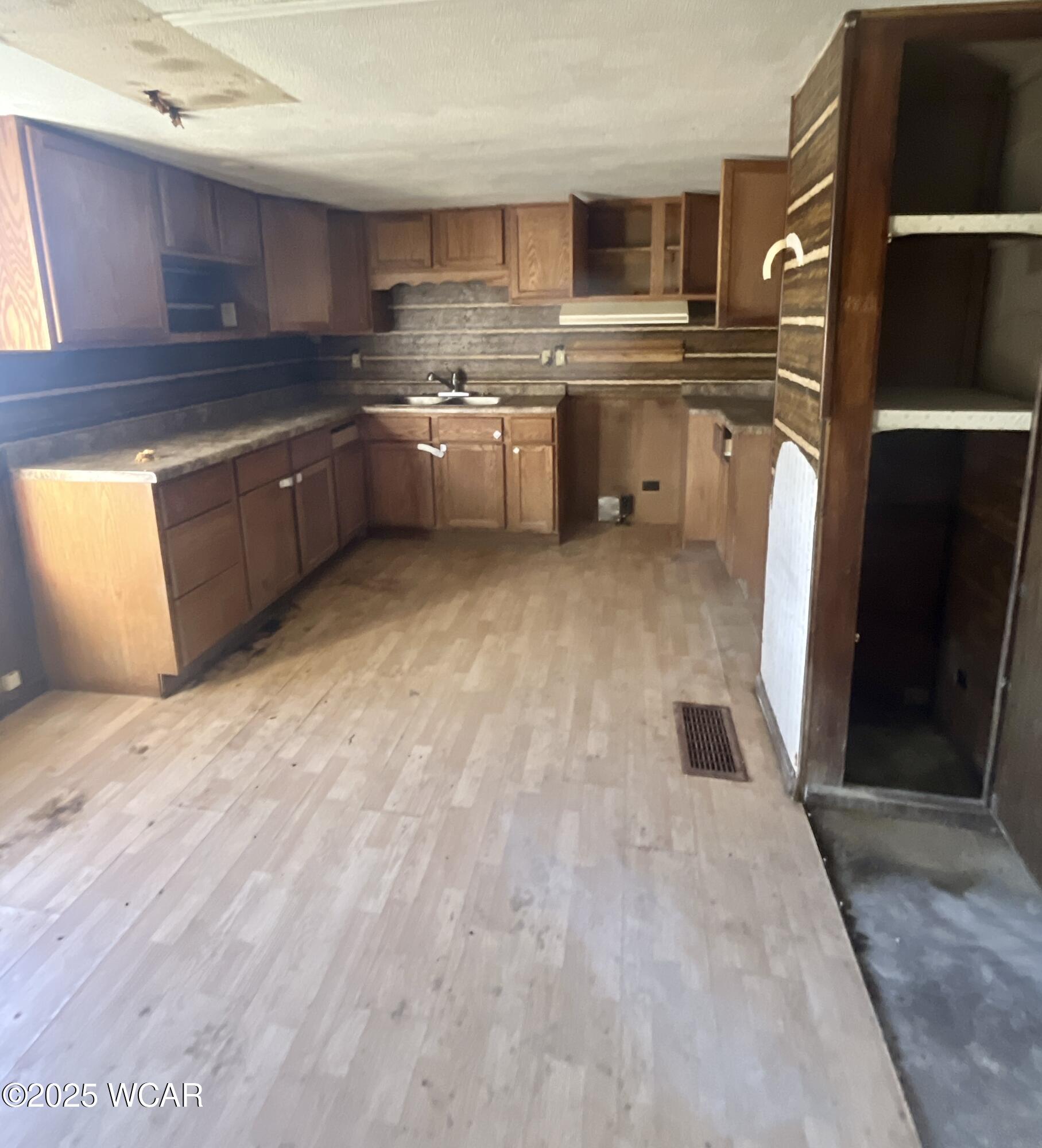 1688 Convoy Road, Convoy, Ohio