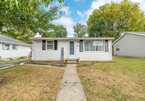 1119 Anderson Street, Piqua, Ohio 45356, 3 Bedrooms Bedrooms, ,1 BathroomBathrooms,Residential,For Sale,Anderson,1041760