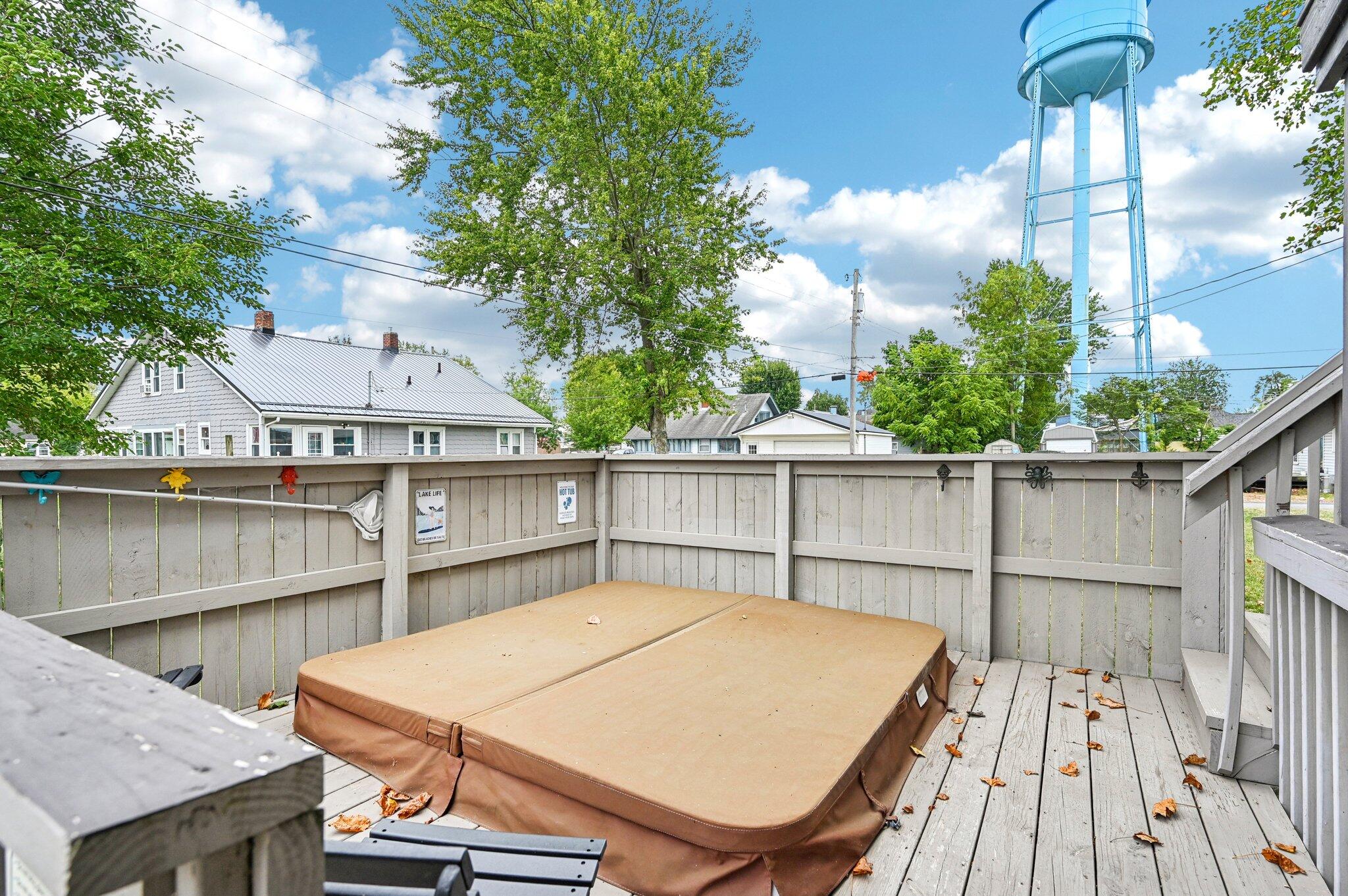 208 Clermont Avenue, Russells Point, Ohio 43348