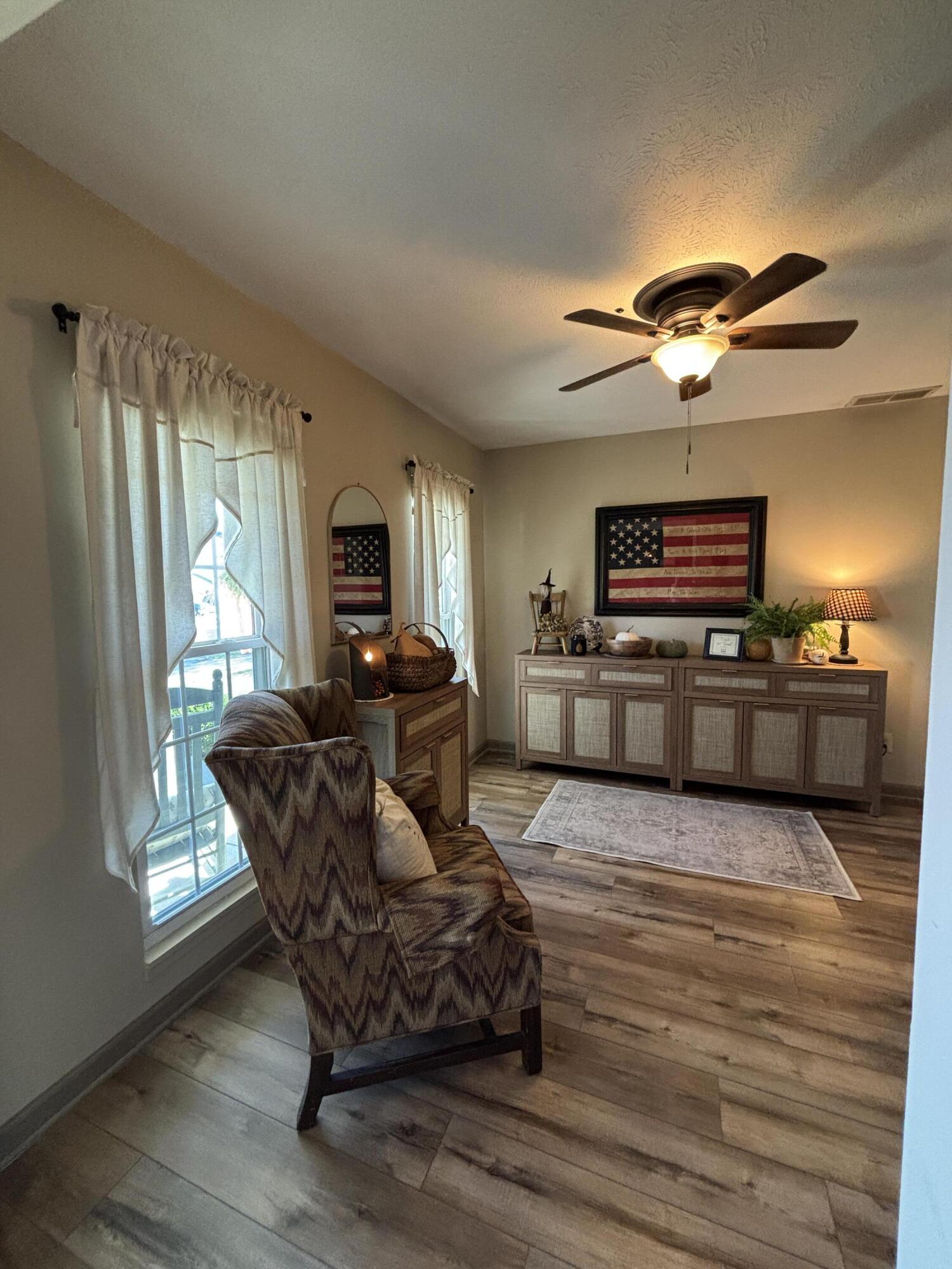 2805 Old Oak Lane, Springfield, Ohio 45503