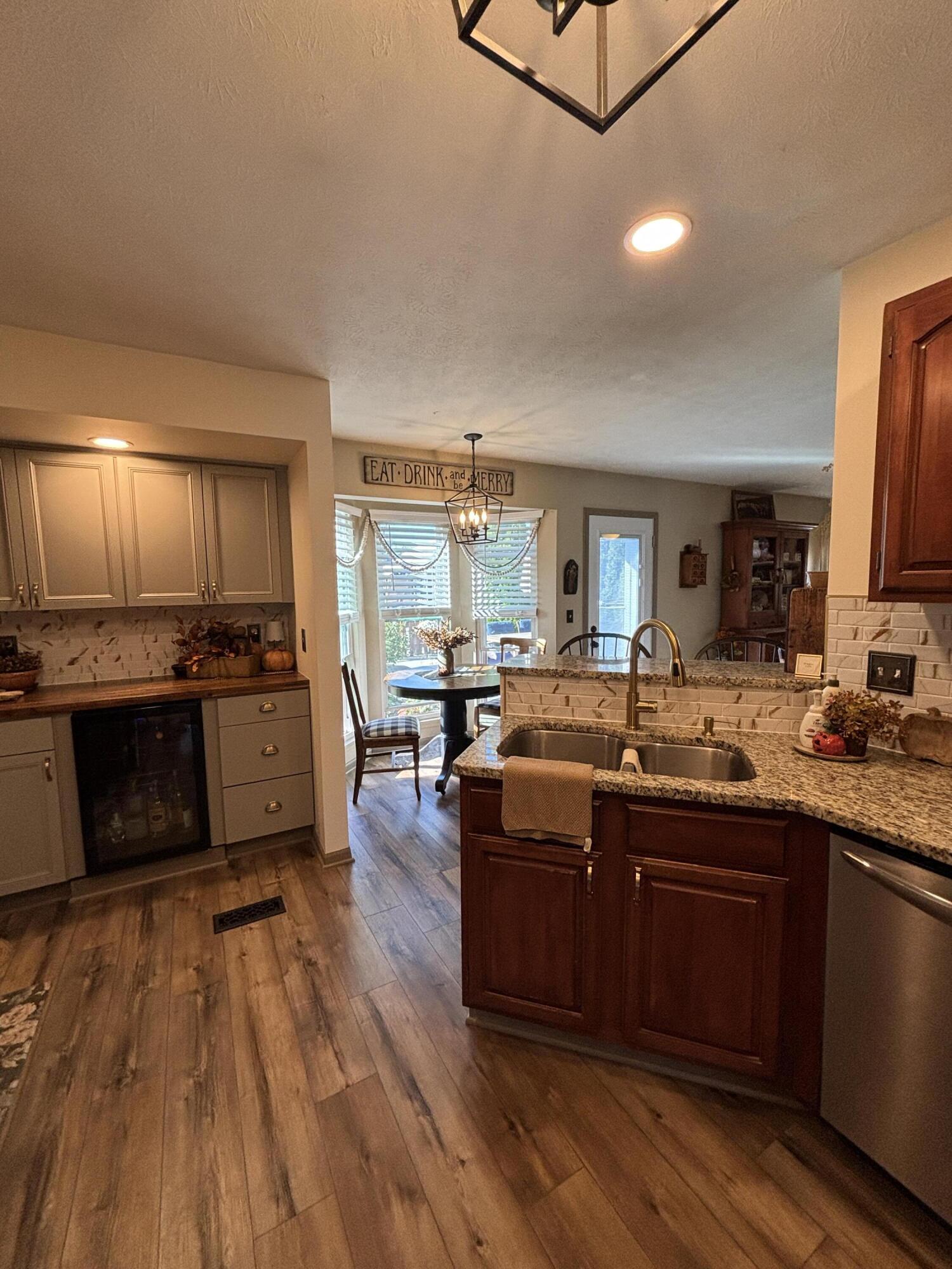 2805 Old Oak Lane, Springfield, Ohio 45503