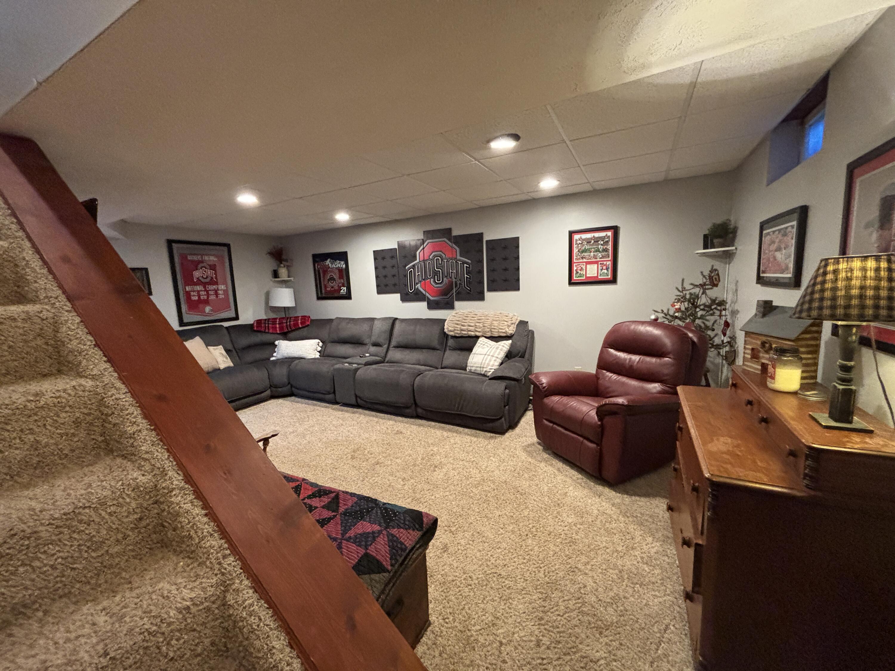 2805 Old Oak Lane, Springfield, Ohio 45503