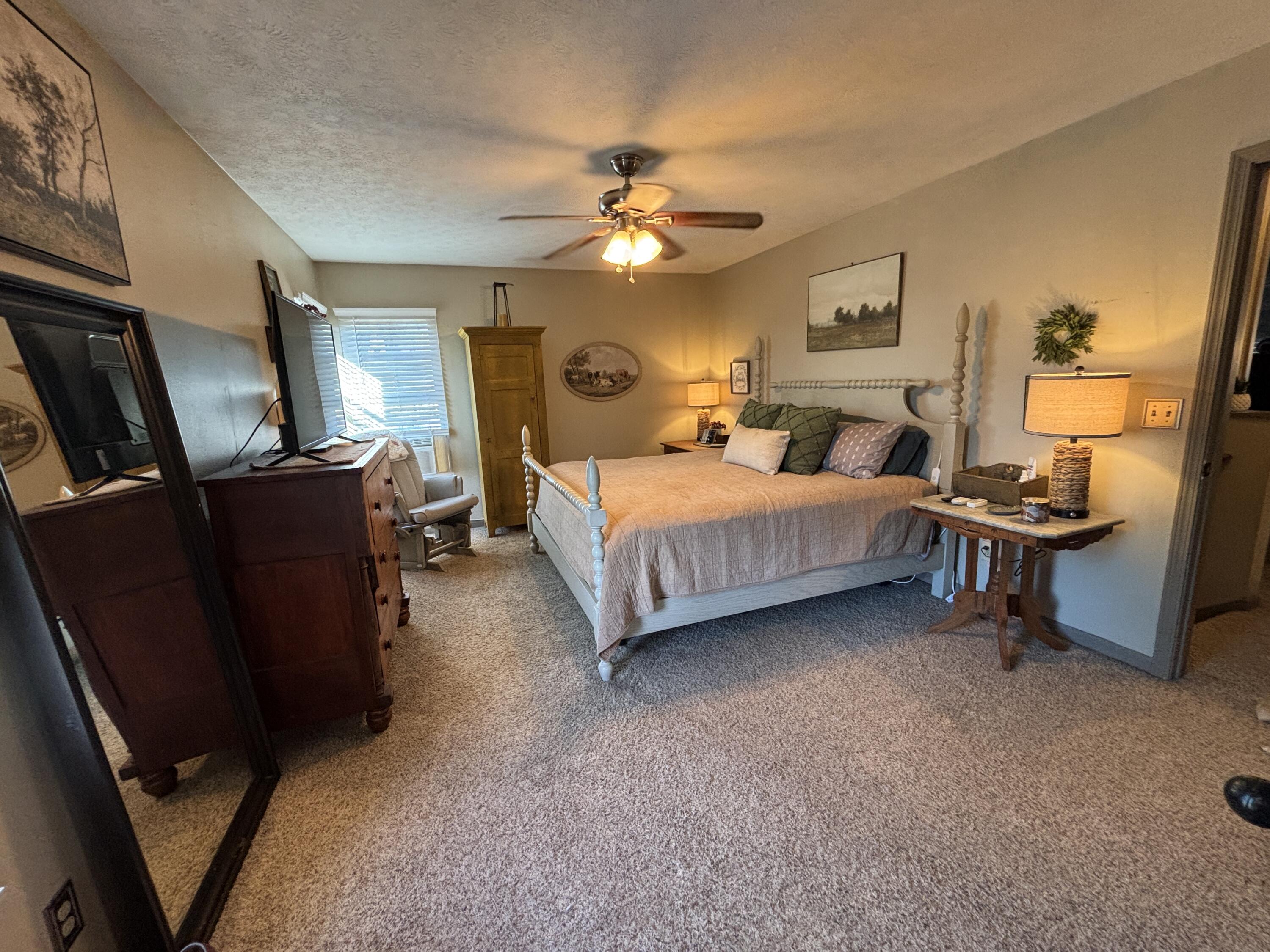 2805 Old Oak Lane, Springfield, Ohio 45503