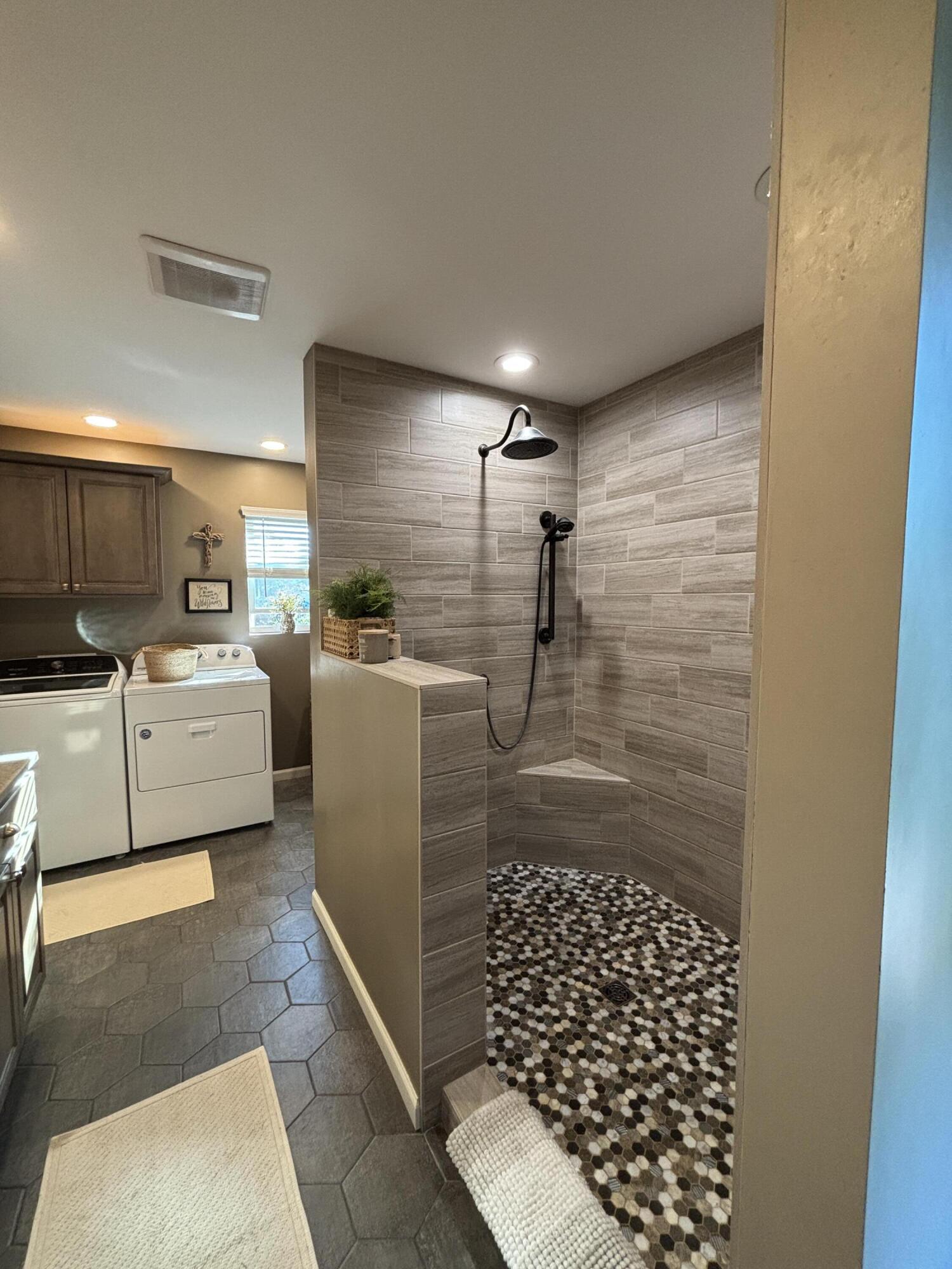 2805 Old Oak Lane, Springfield, Ohio 45503