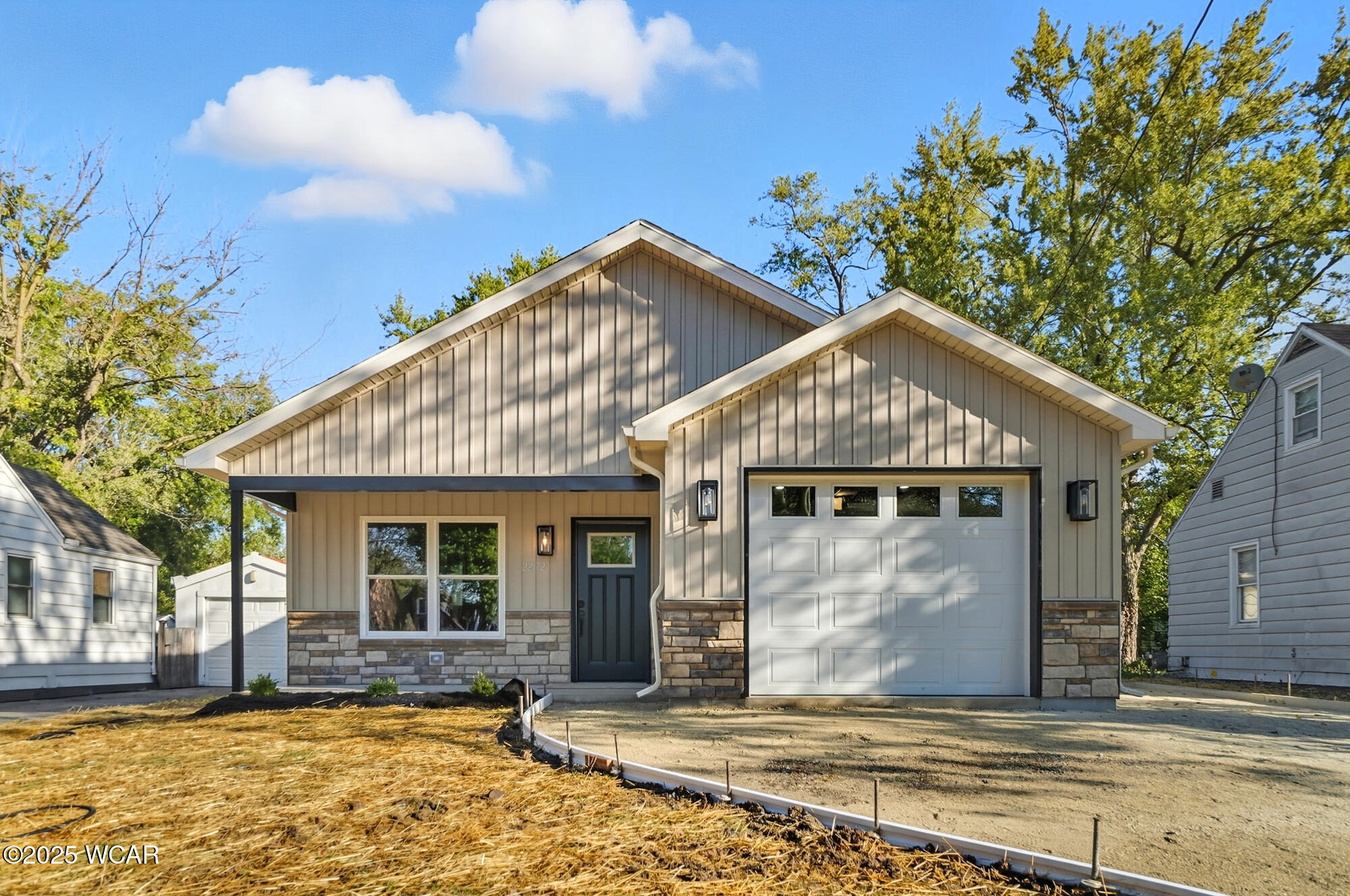 2272 Lakewood Avenue, Lima, Ohio