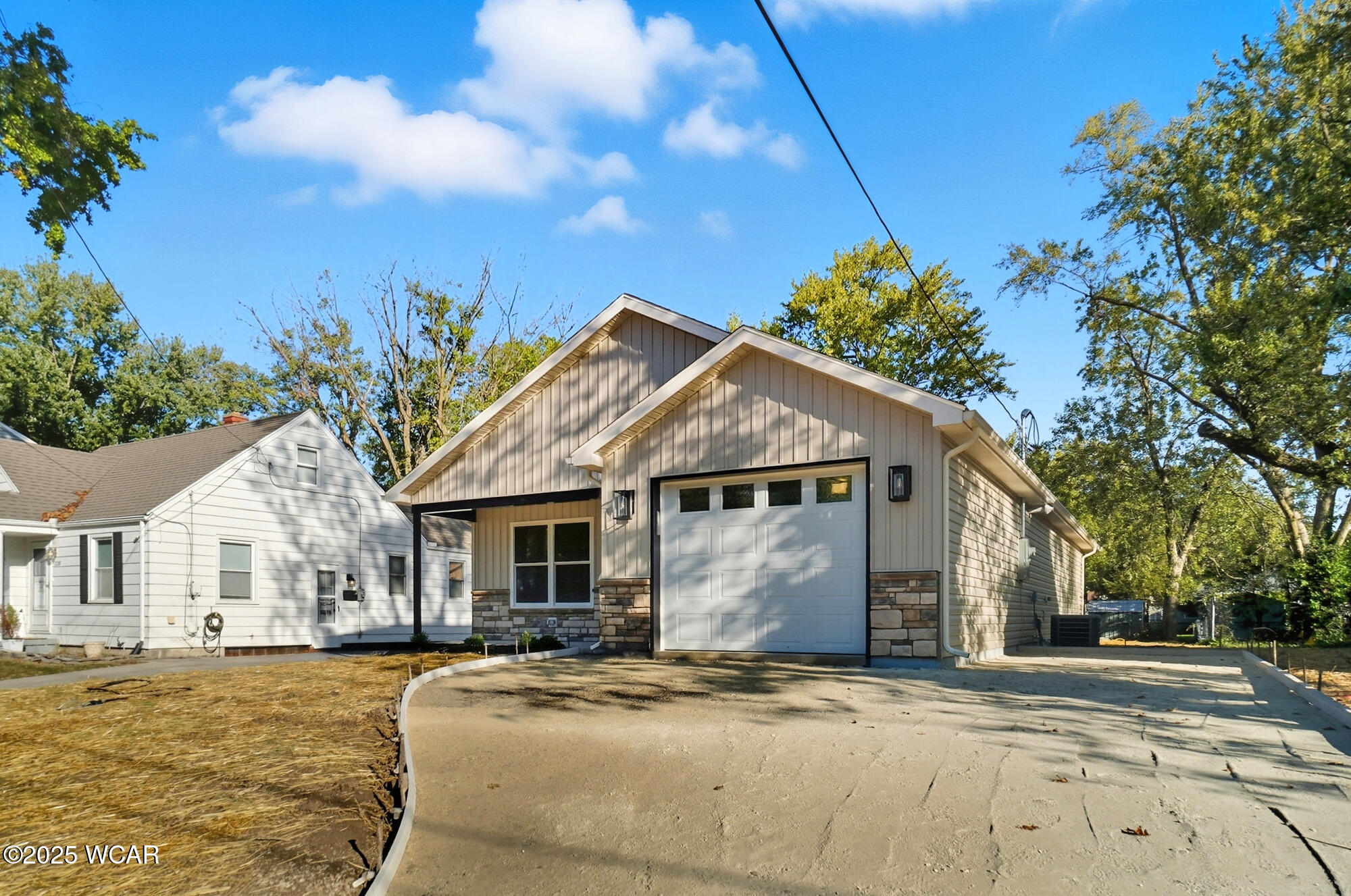 2272 Lakewood Avenue, Lima, Ohio