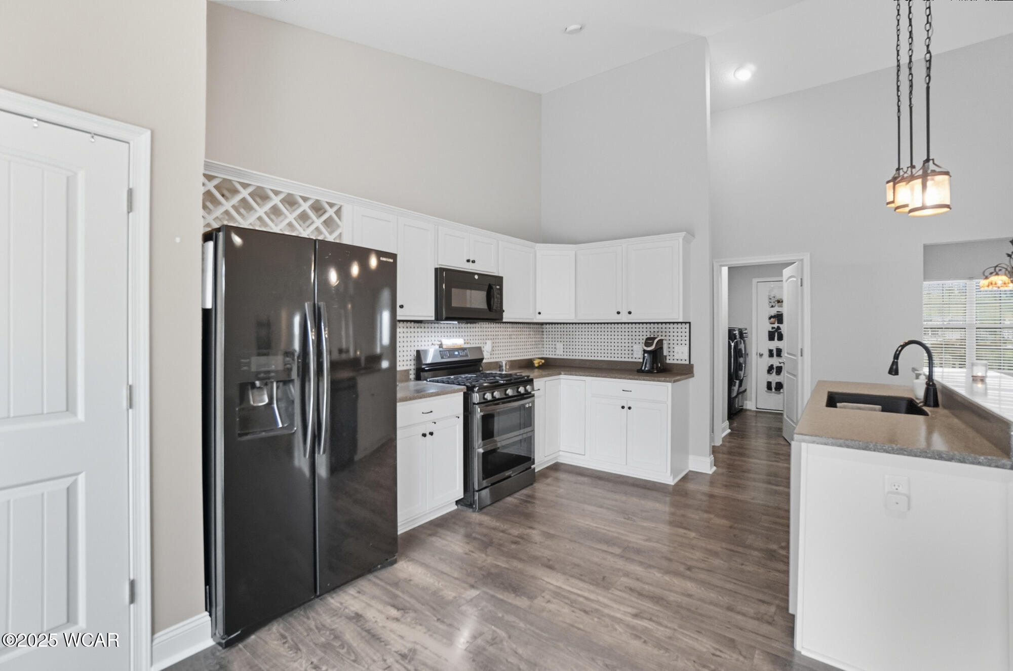 121 Bluegrass Drive, Wapakoneta, Ohio