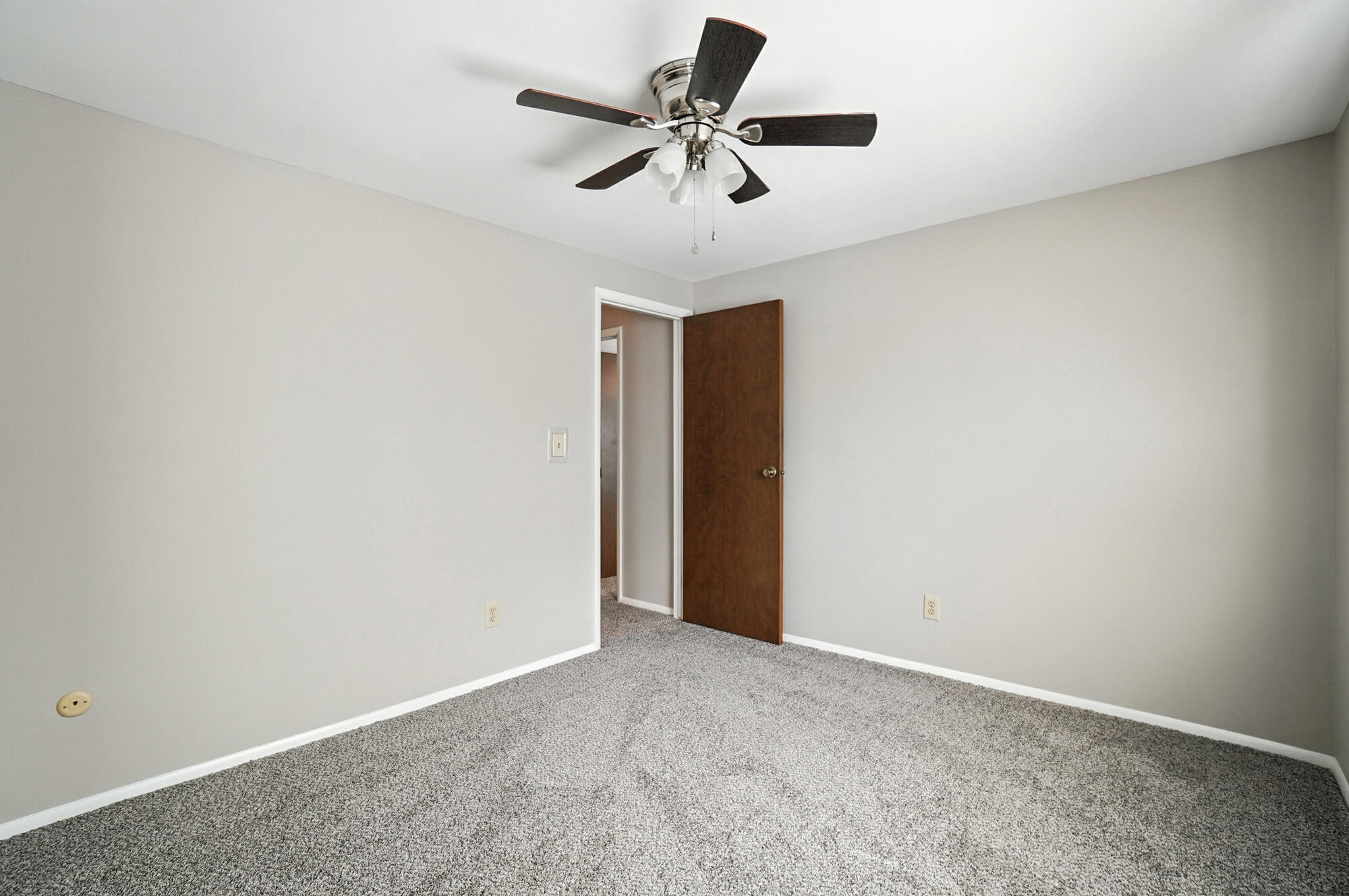 5604 Sandpiper Lane, Huber Heights, Ohio 45424