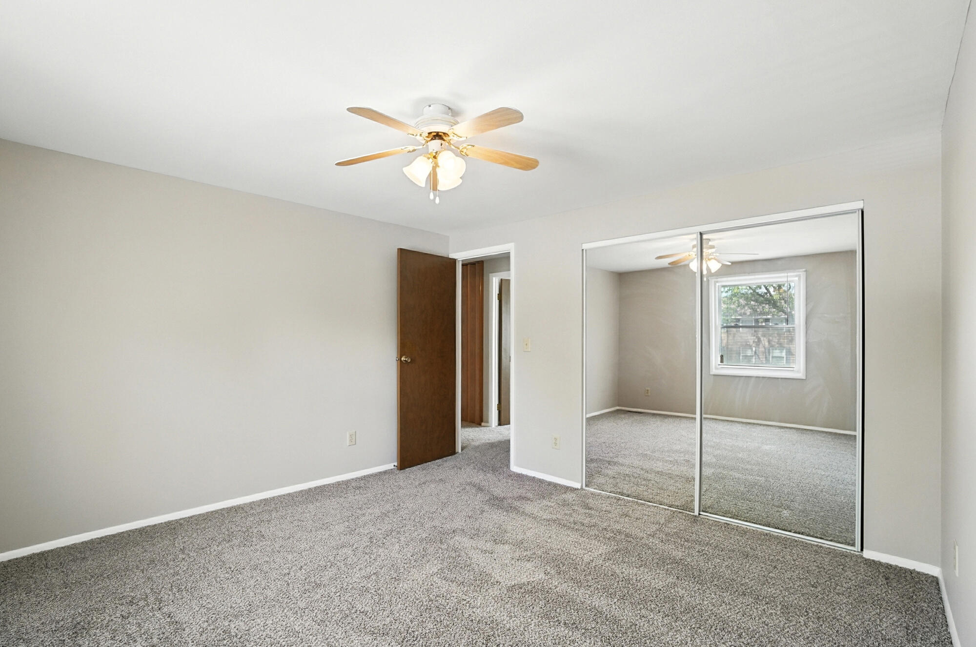 5604 Sandpiper Lane, Huber Heights, Ohio 45424