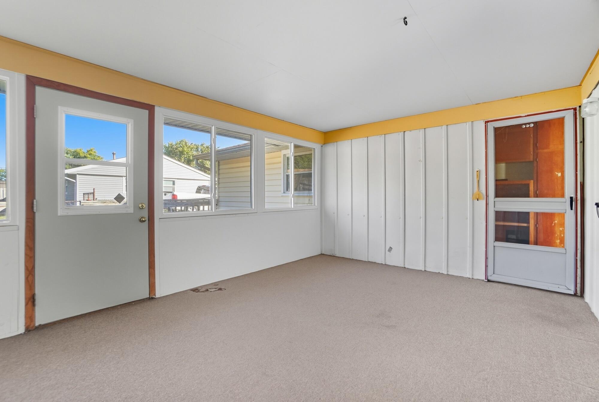 1190 Shirra Avenue, New Carlisle, Ohio 45344