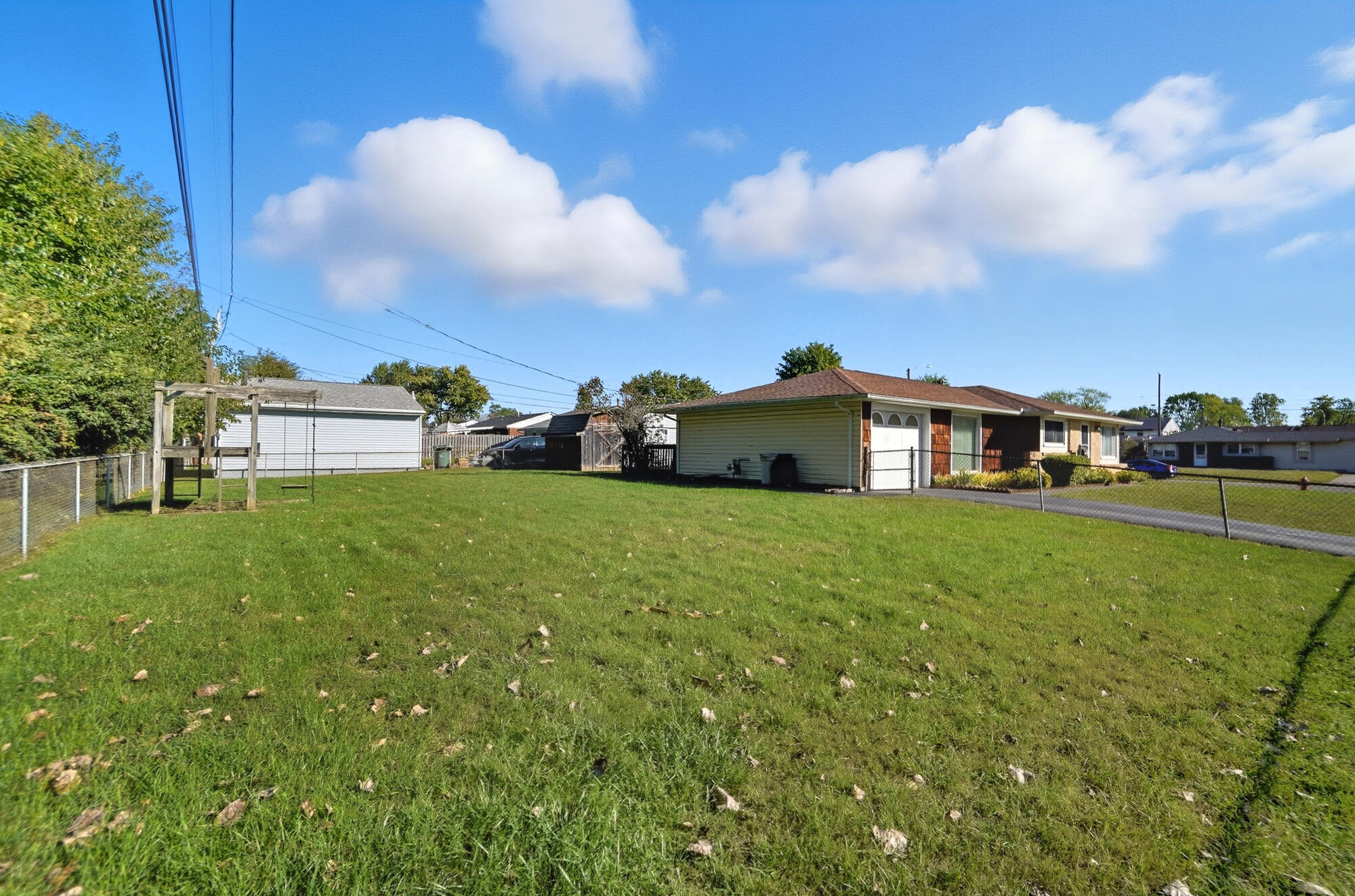 1190 Shirra Avenue, New Carlisle, Ohio 45344