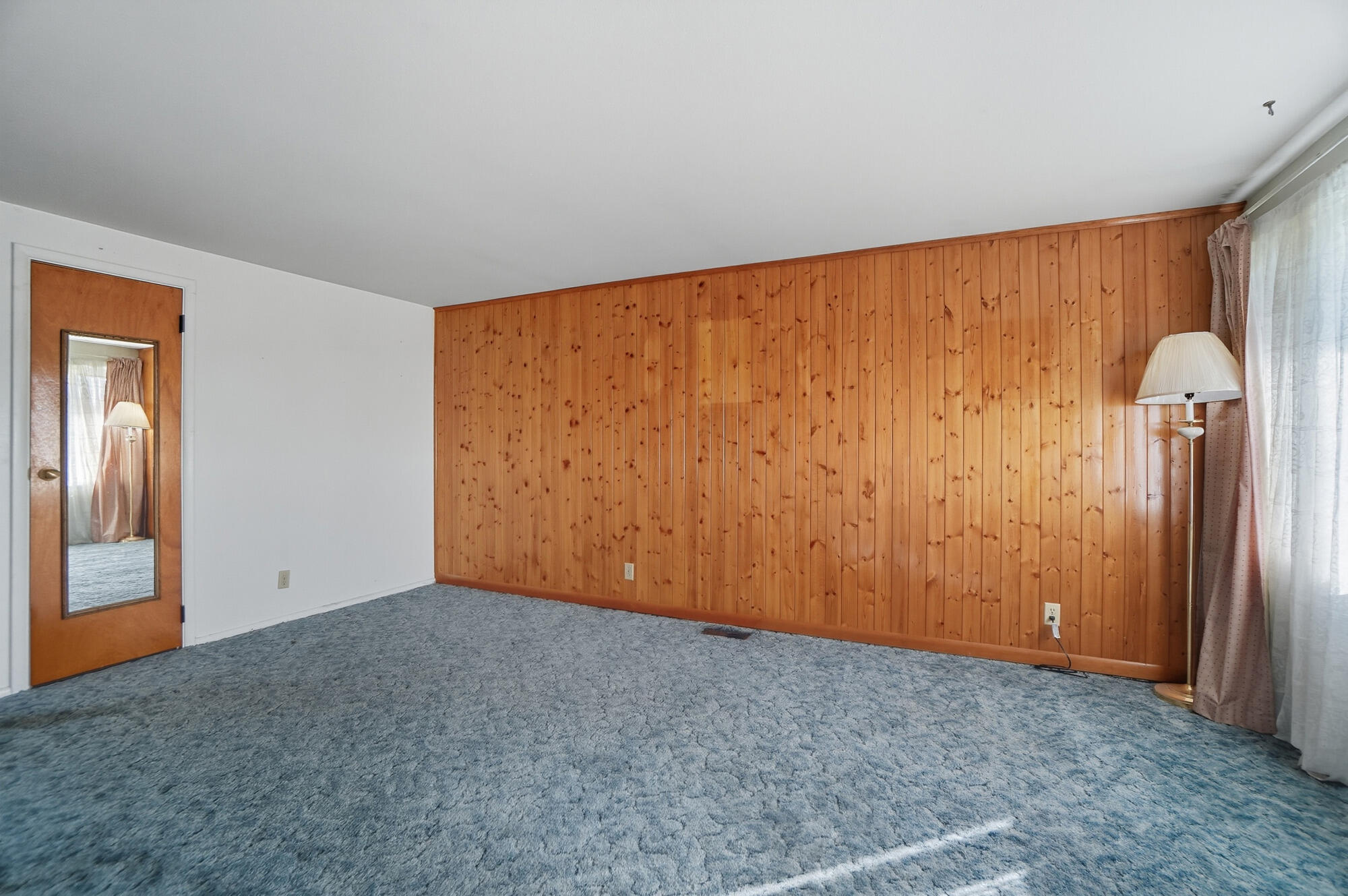 1190 Shirra Avenue, New Carlisle, Ohio 45344