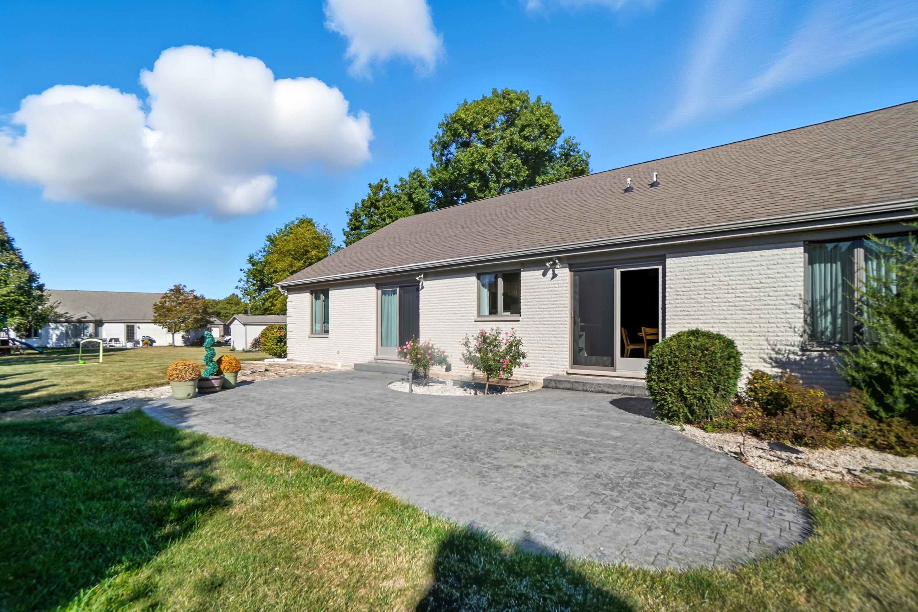 1112 Larkspur Lane, Celina, Ohio 45822